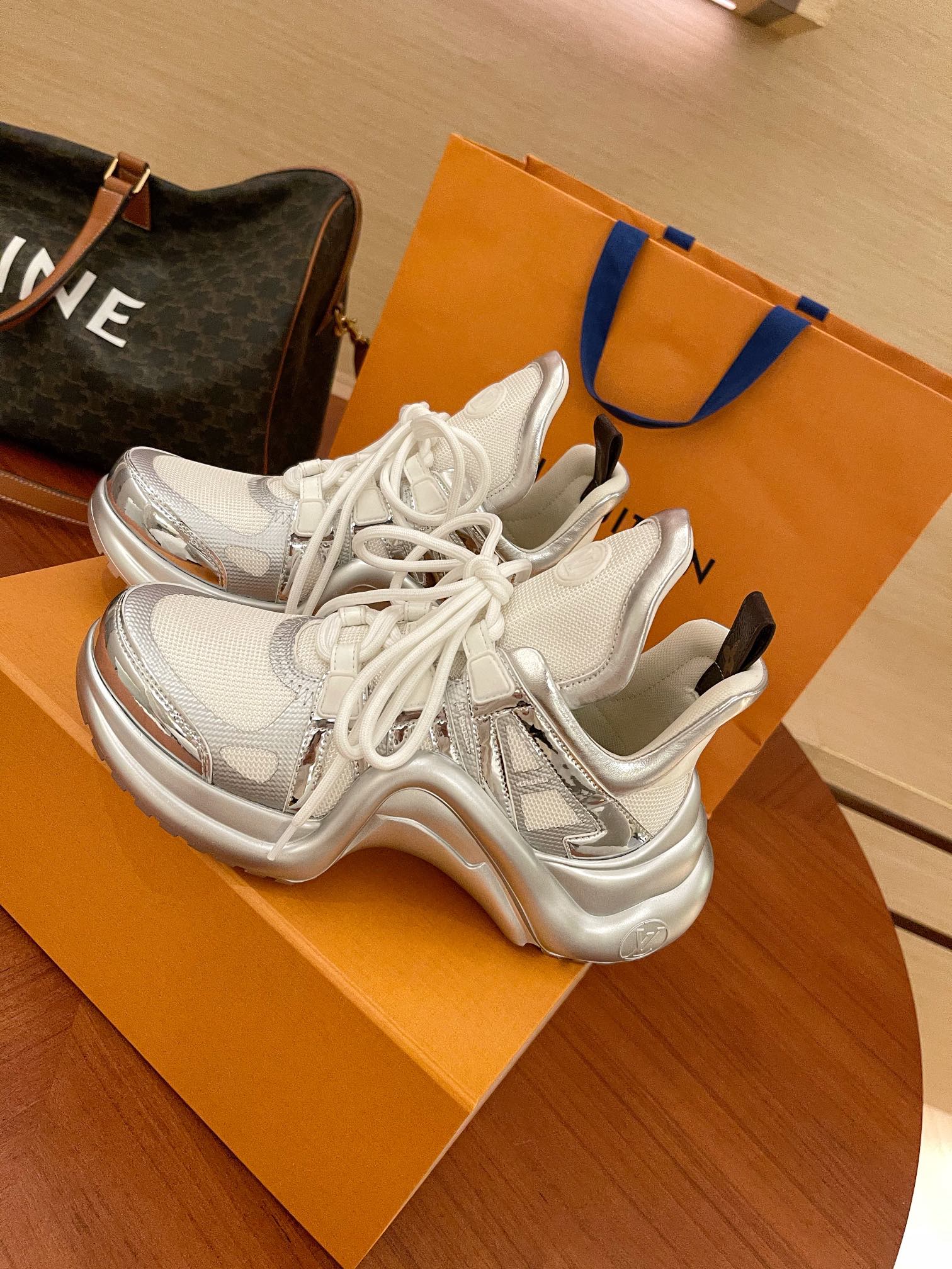 Luxury Shoes - LU-V - 1130