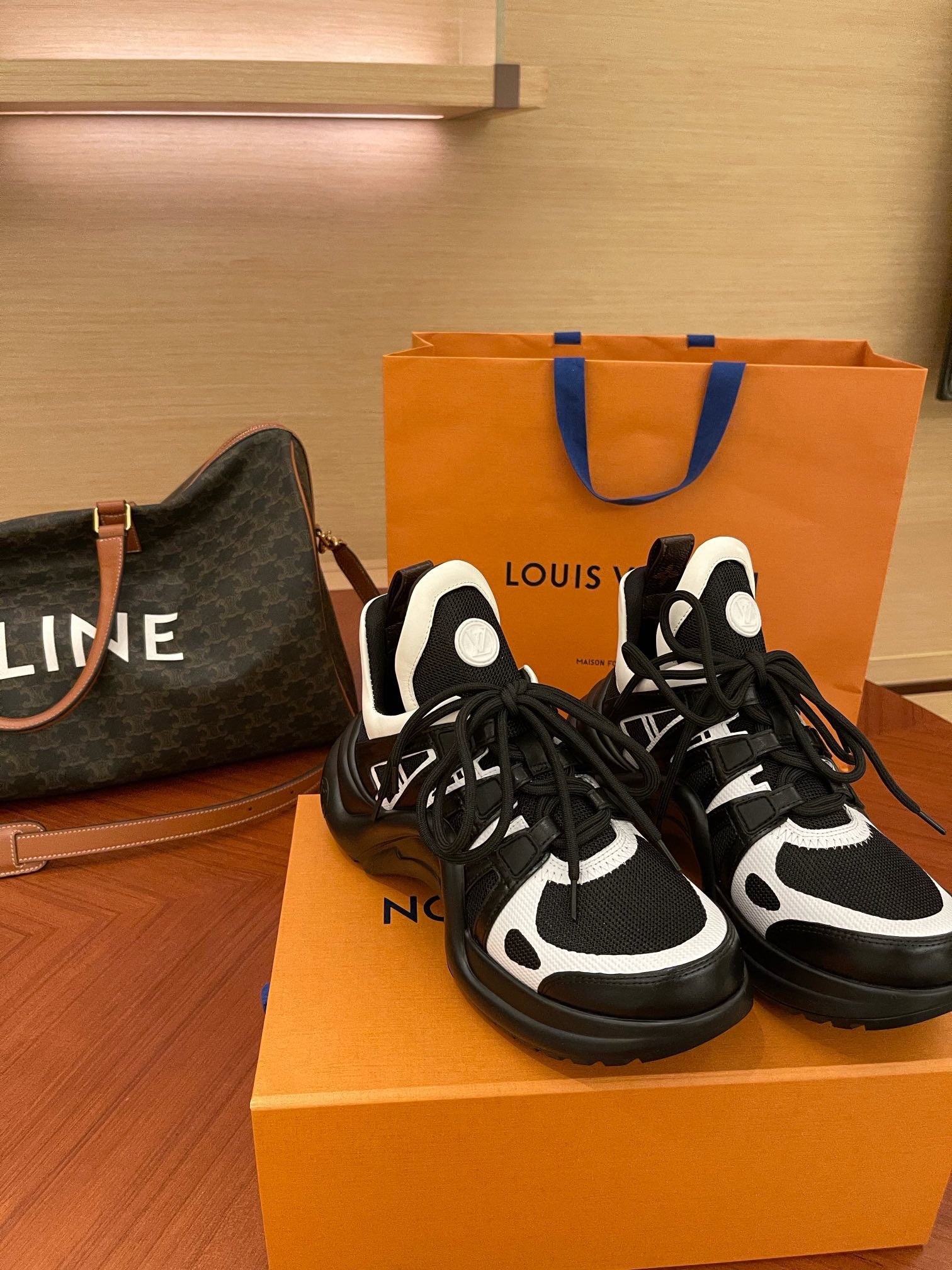 Luxury Shoes - LU-V - 1132