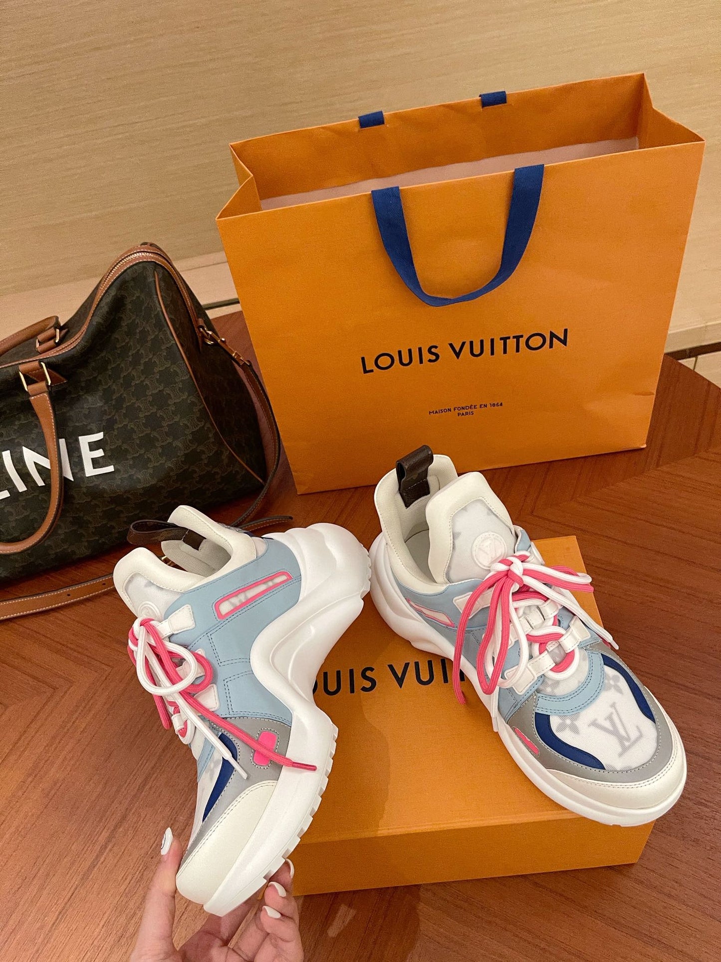 Luxury Shoes - LU-V - 1140