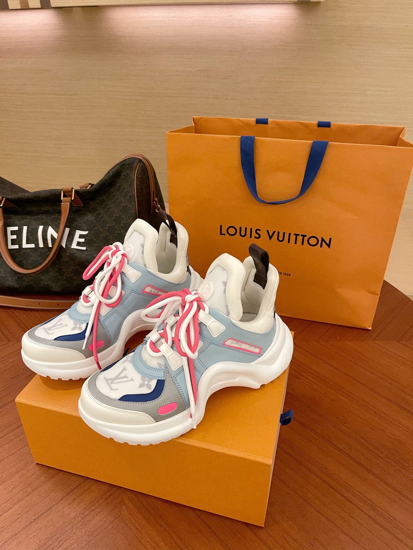 Luxury Shoes - LU-V - 1140