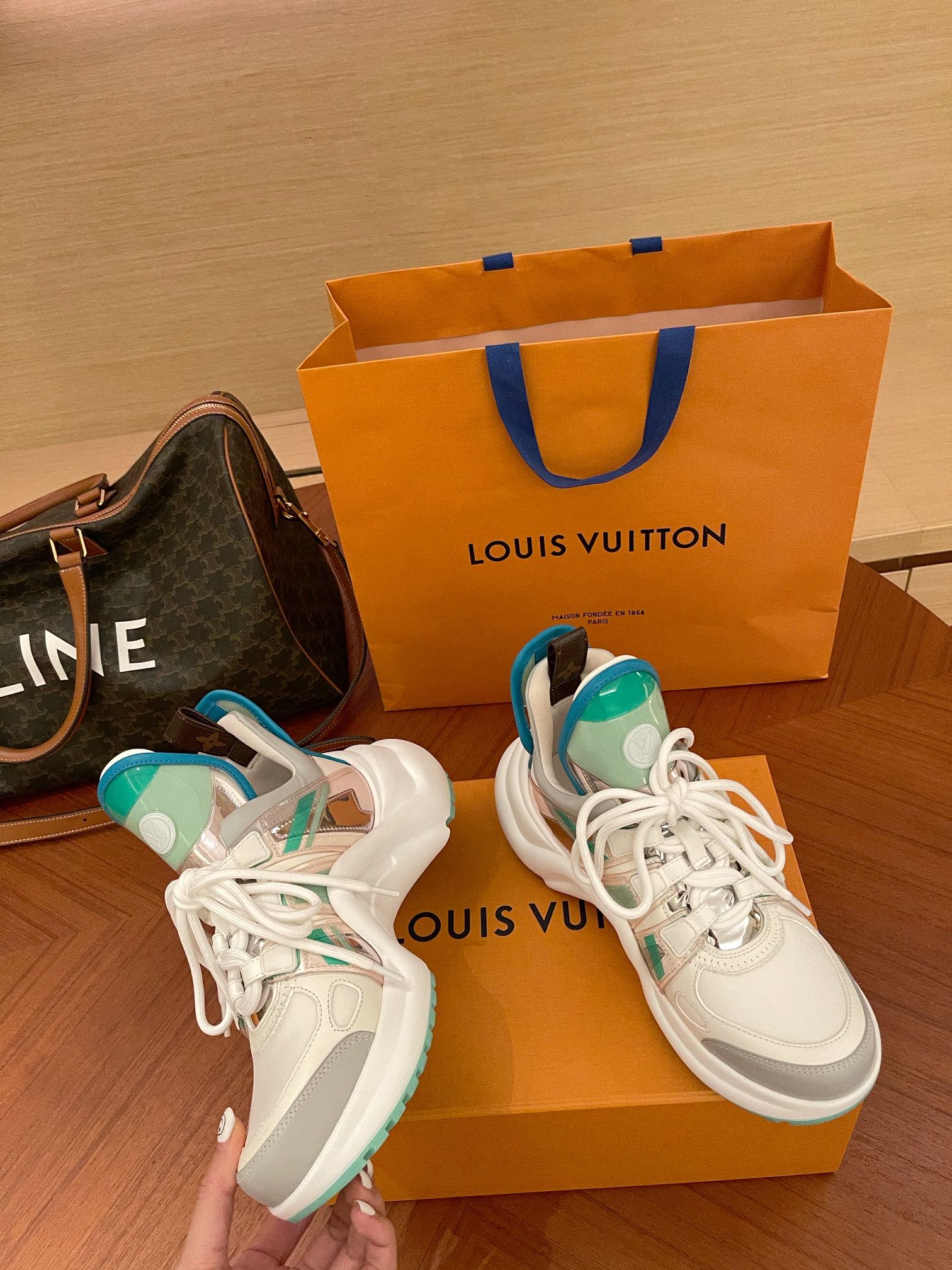 Luxury Shoes - LU-V - 1141