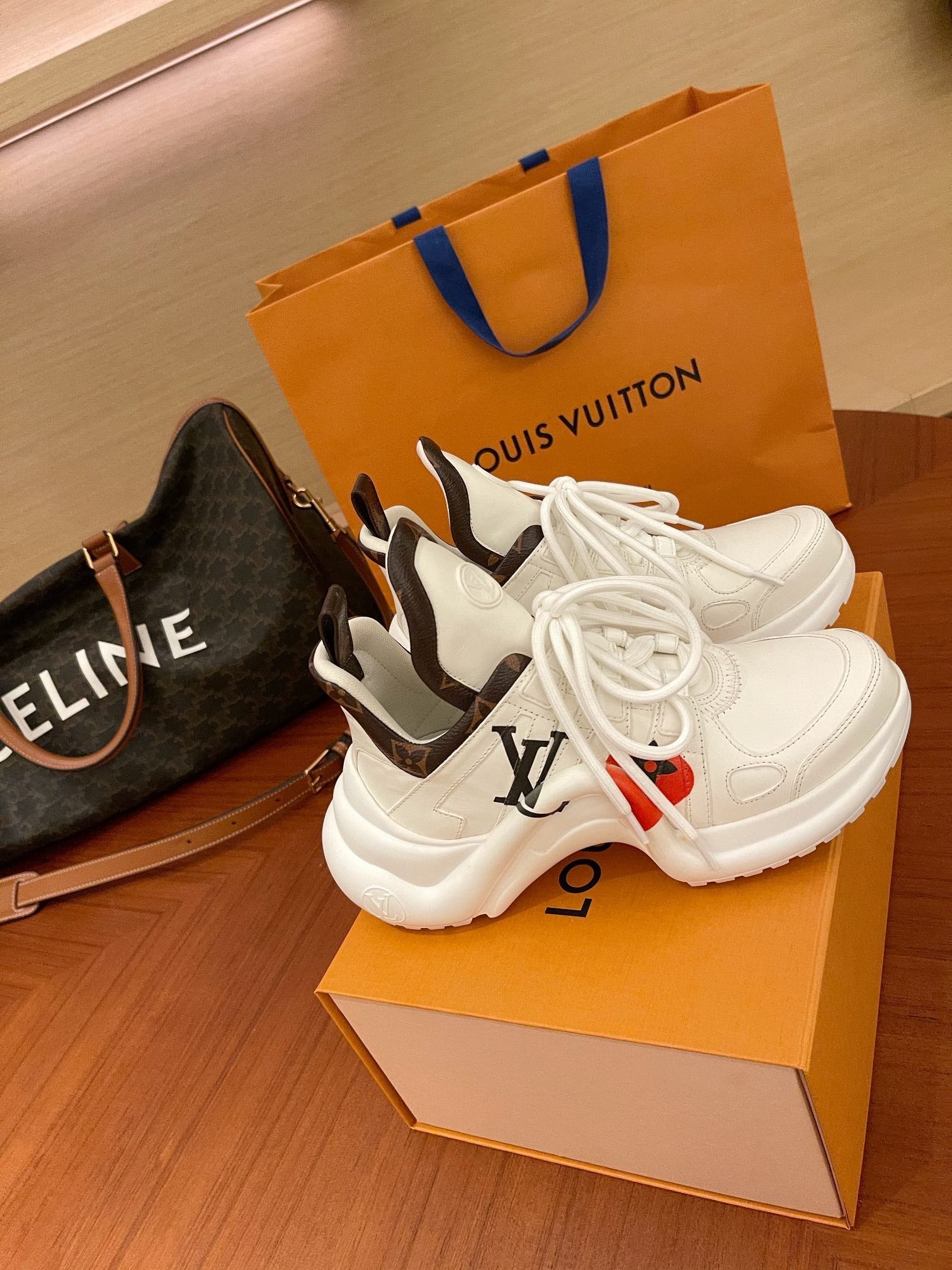 Luxury Shoes - LU-V - 1136