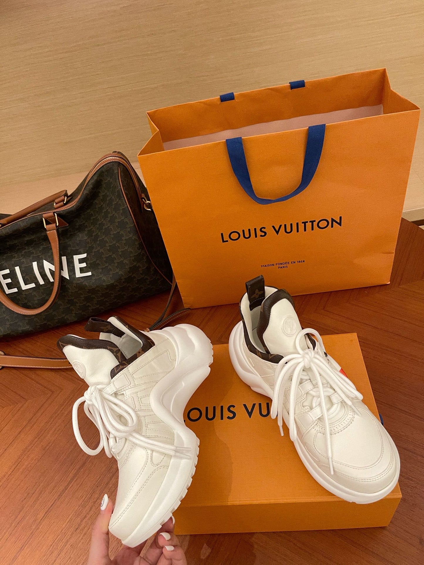 Luxury Shoes - LU-V - 1136