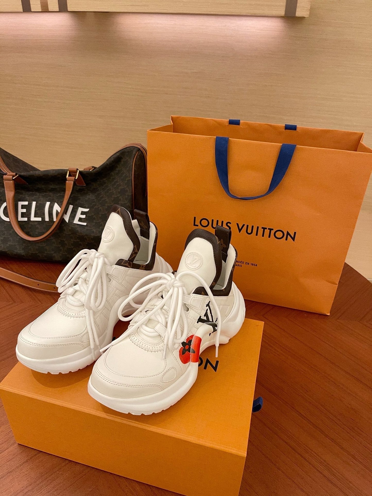 Luxury Shoes - LU-V - 1136