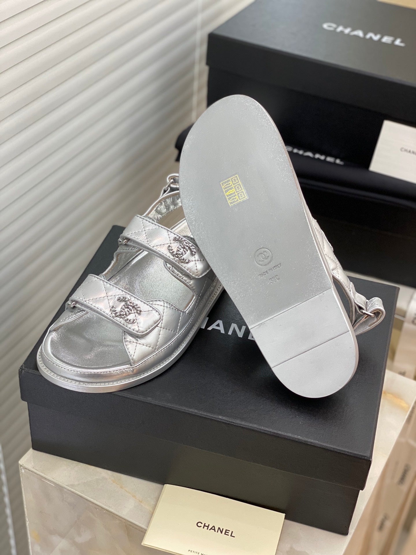 Luxury Shoes Sandals - CHL - 996