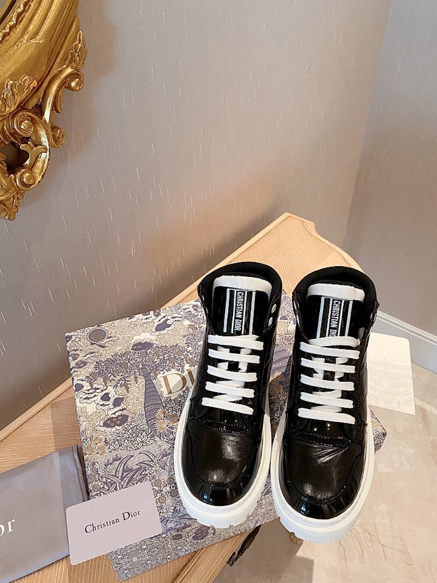 Luxury Shoes - DIR - 874