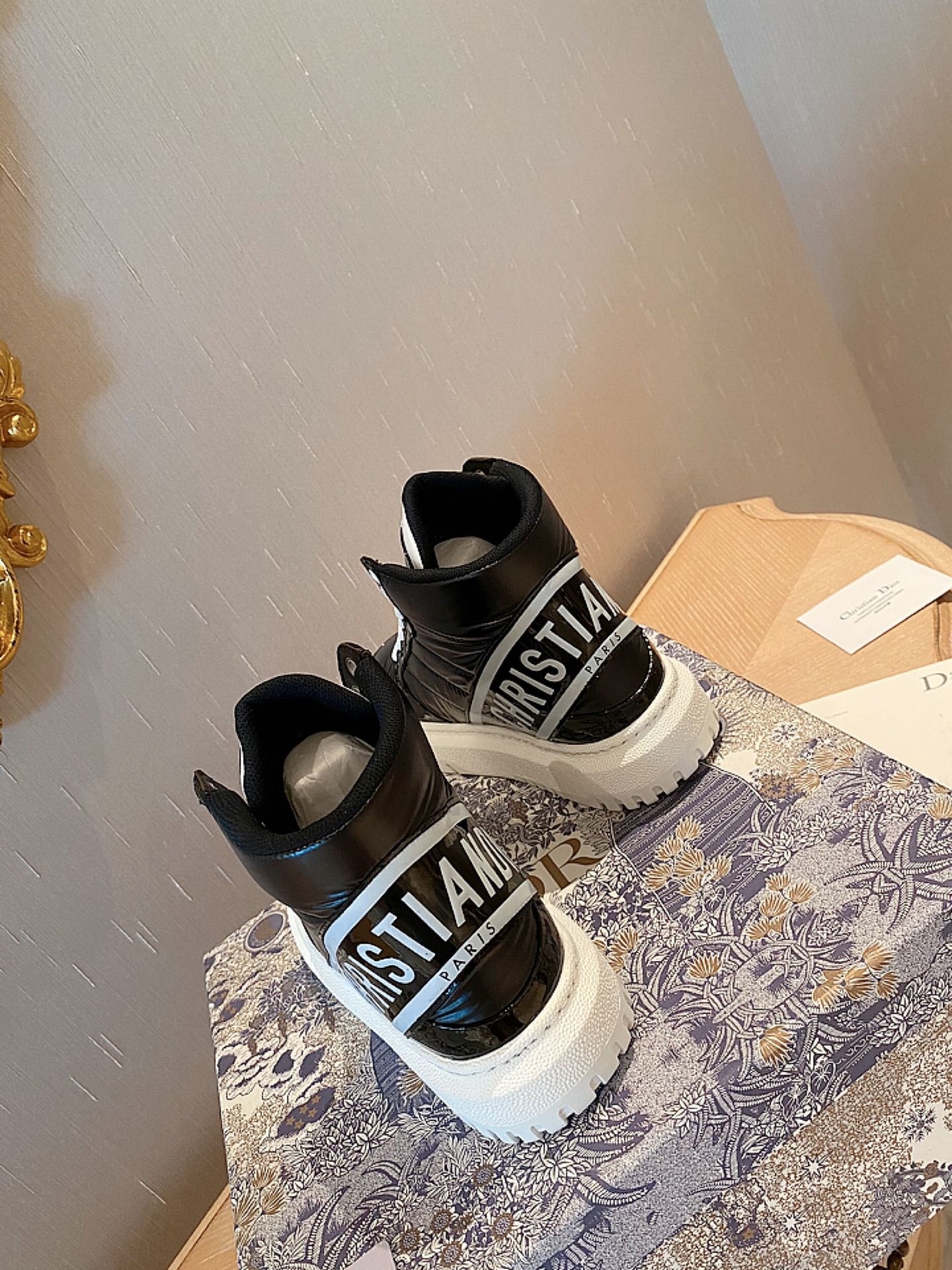 Luxury Shoes - DIR - 874