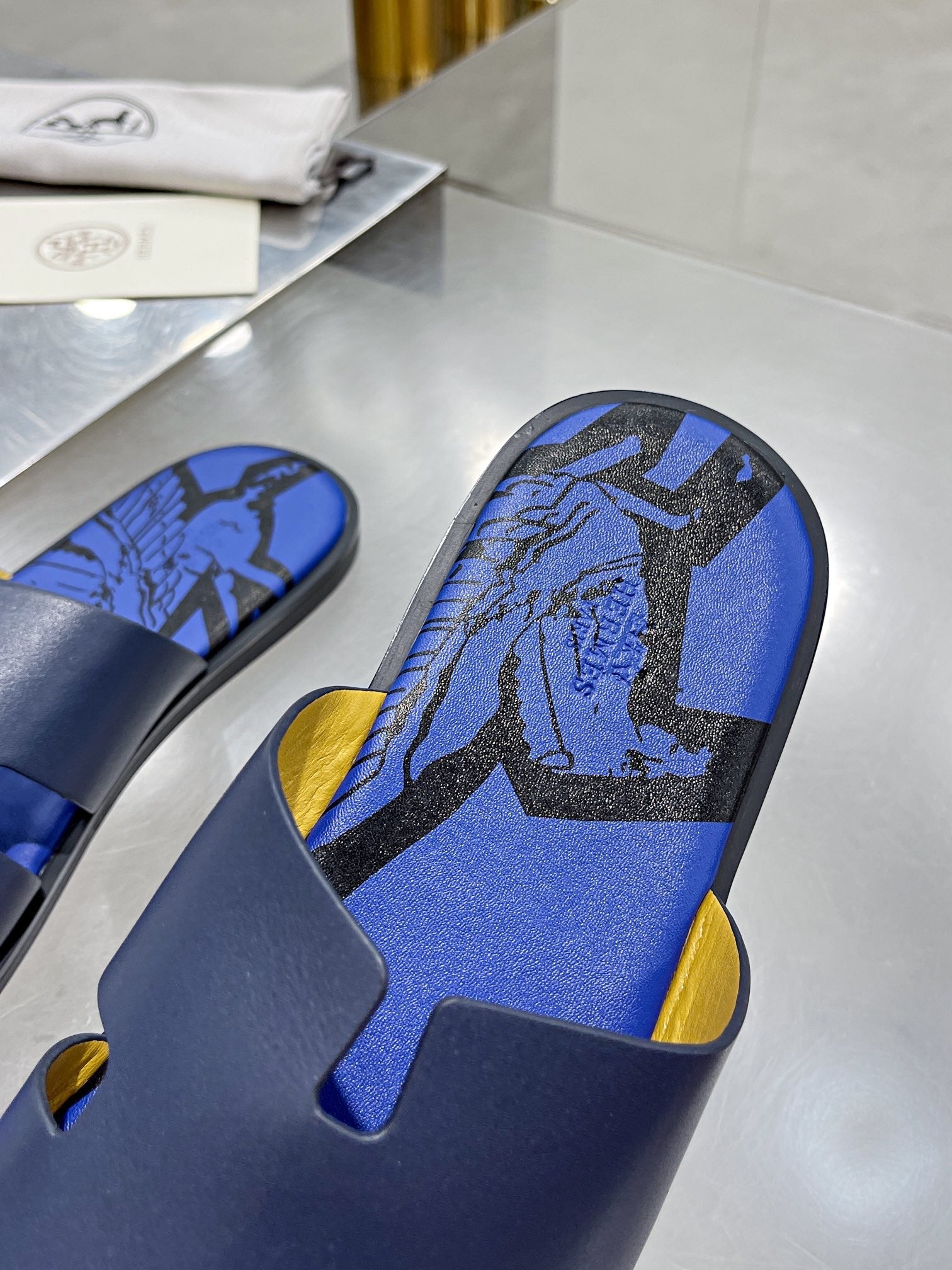 Luxury Shoes - HMS - 808