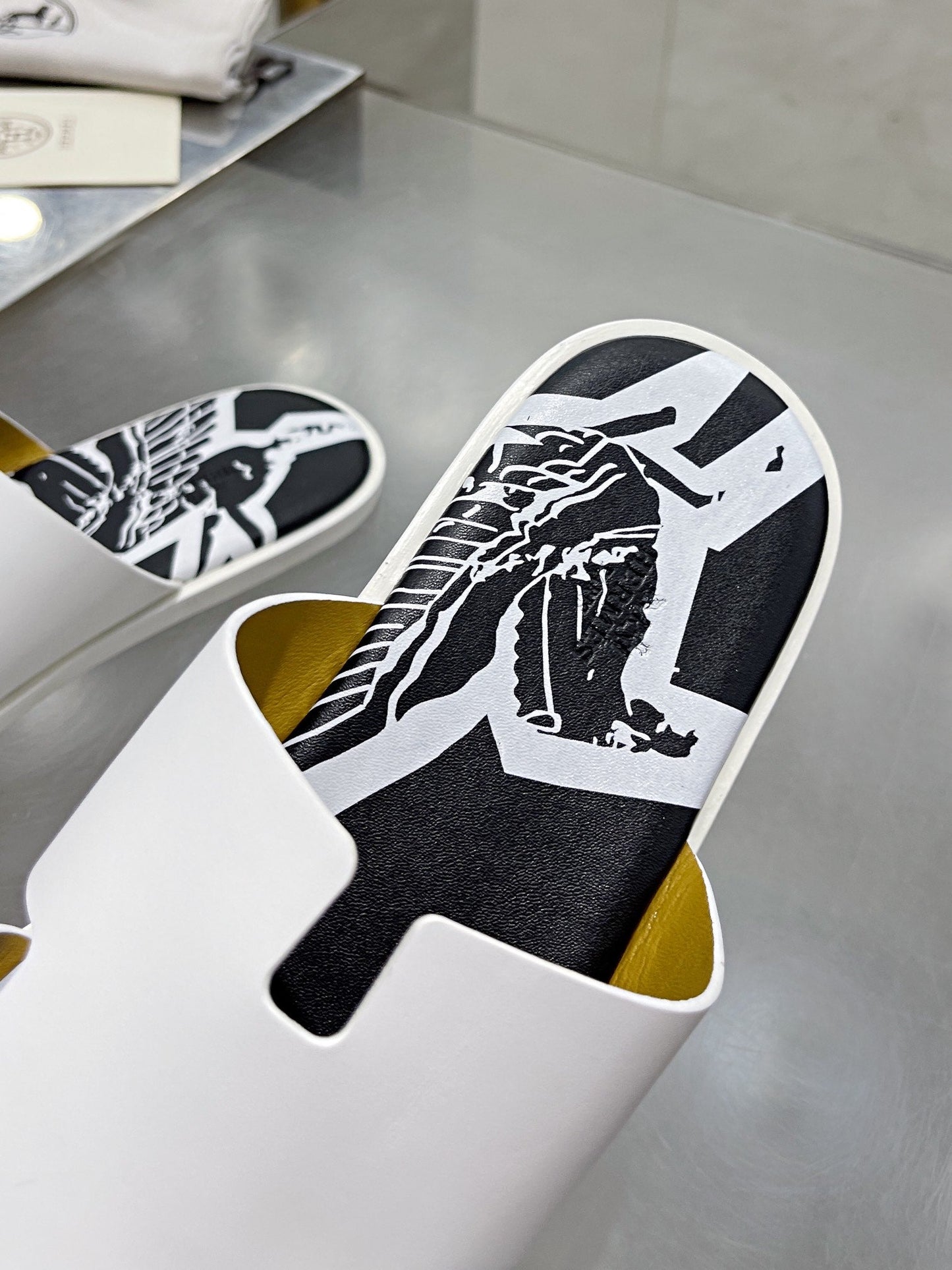 Luxury Shoes - HMS - 809