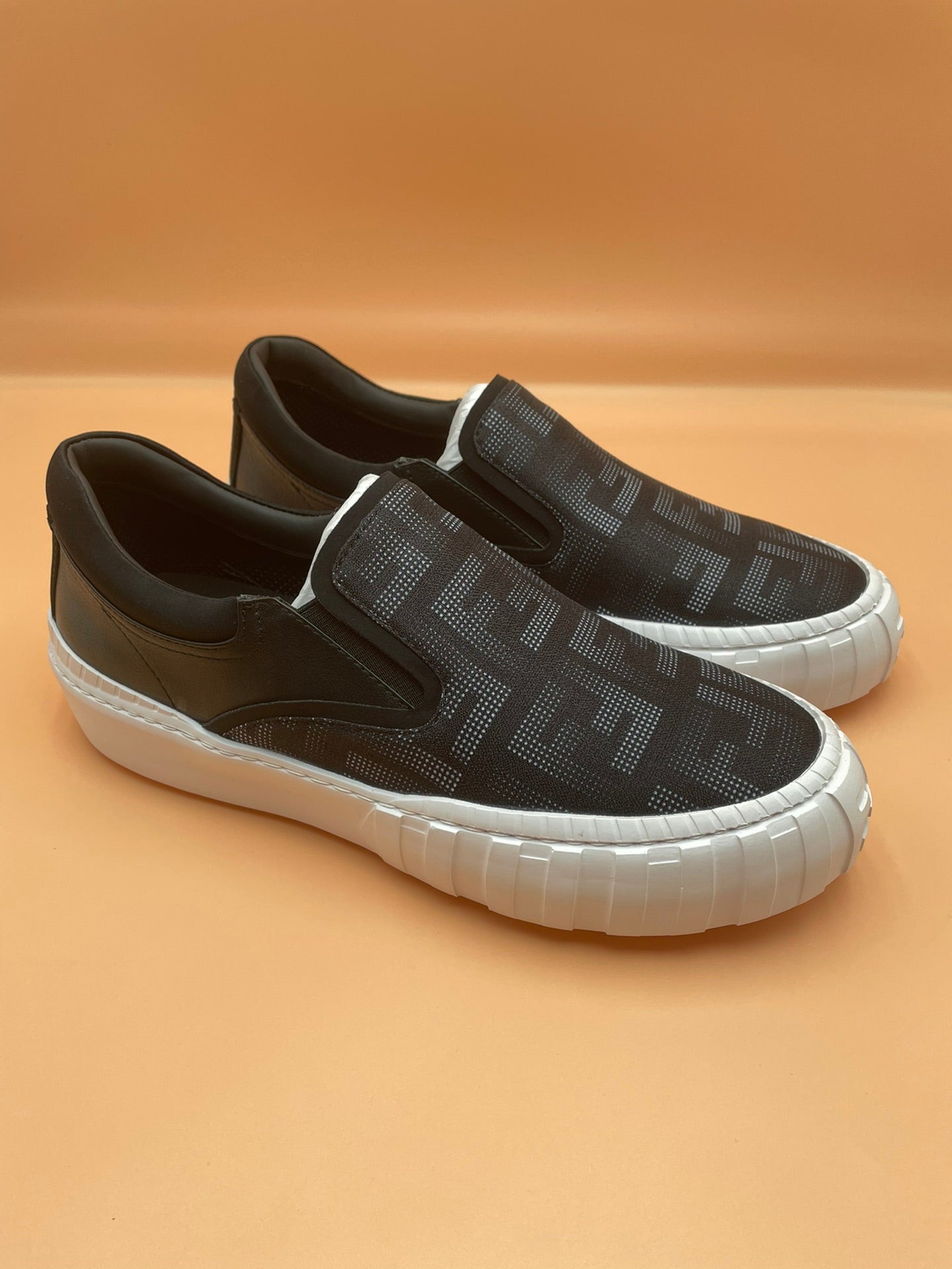 Luxury Shoes - FED - 638