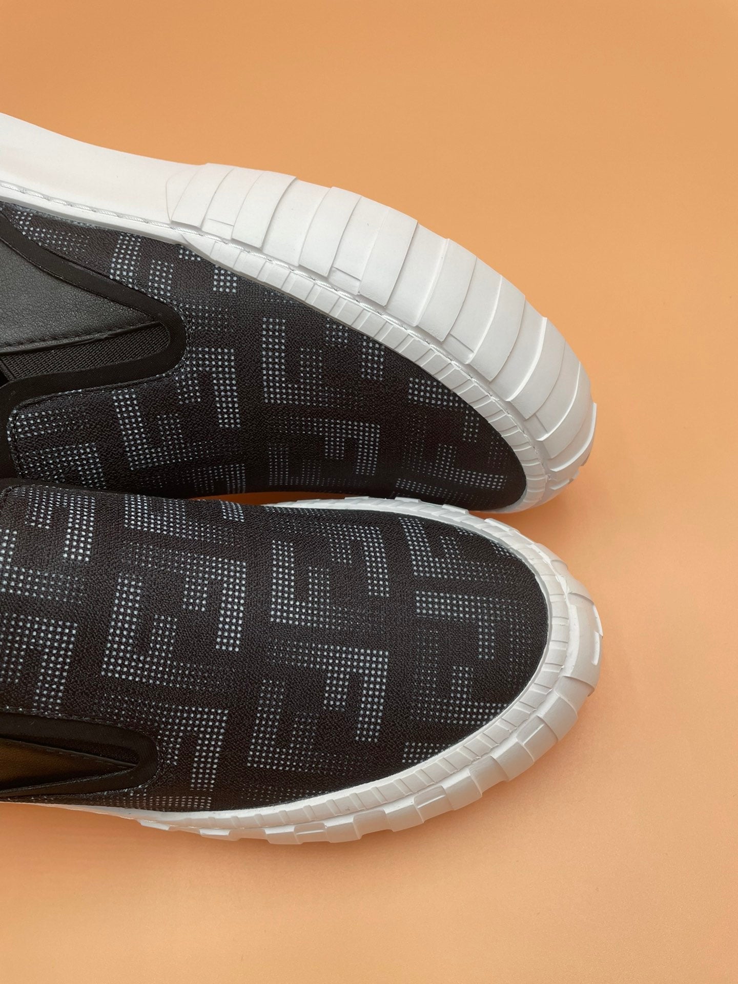 Luxury Shoes - FED - 638