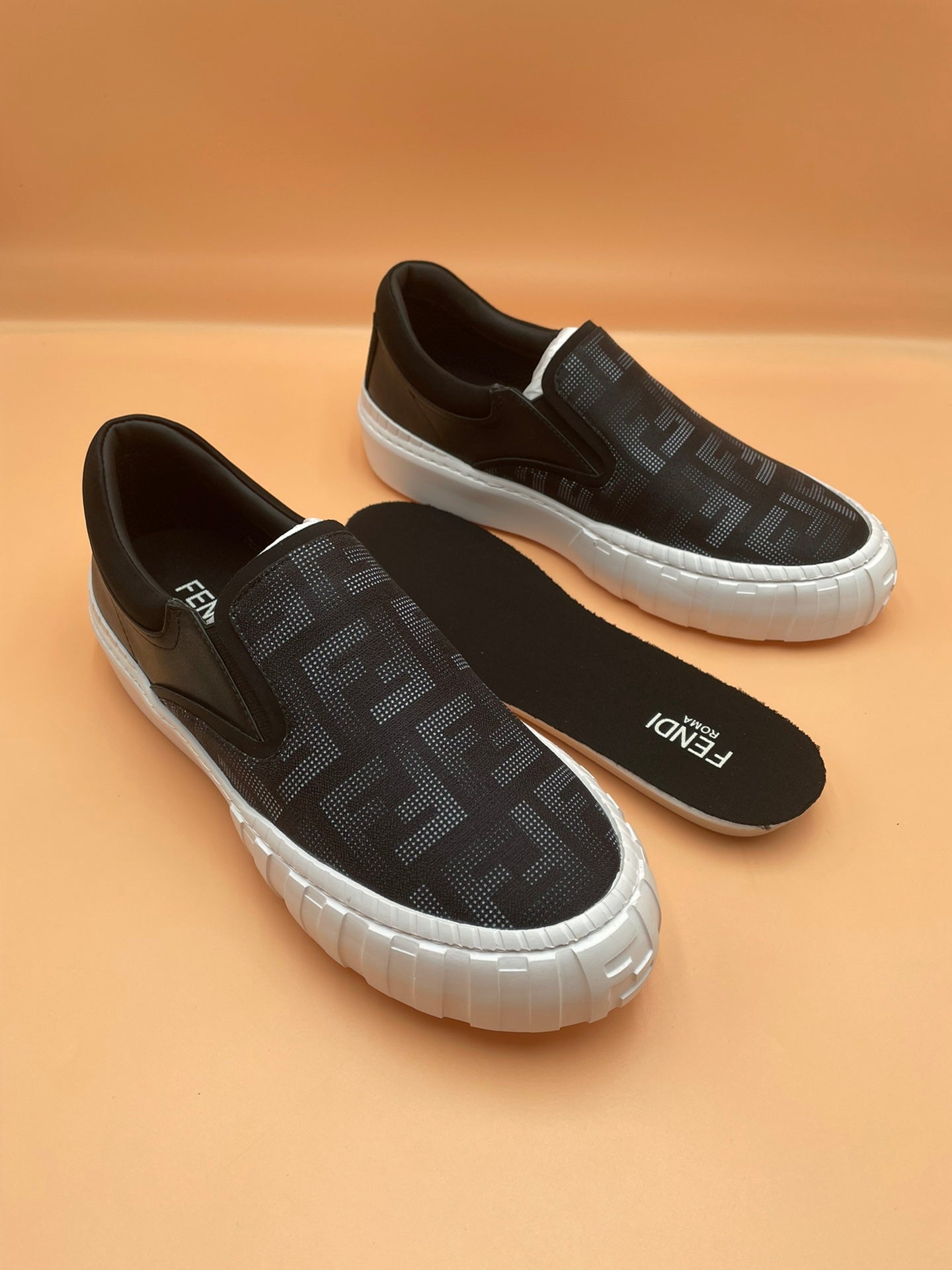 Luxury Shoes - FED - 638