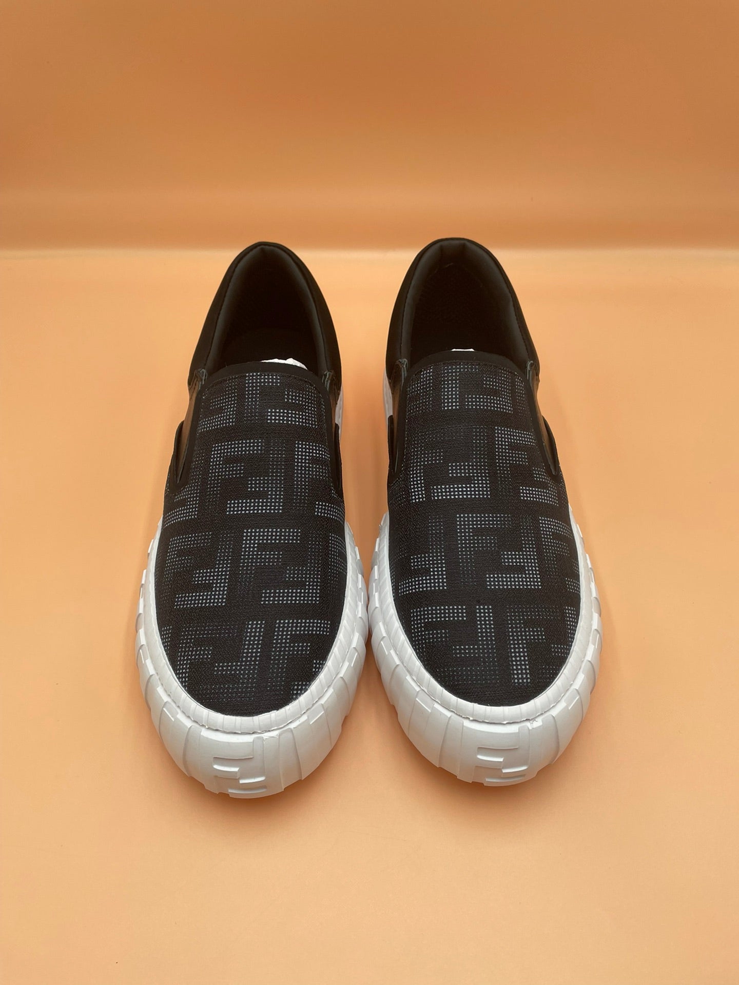 Luxury Shoes - FED - 638