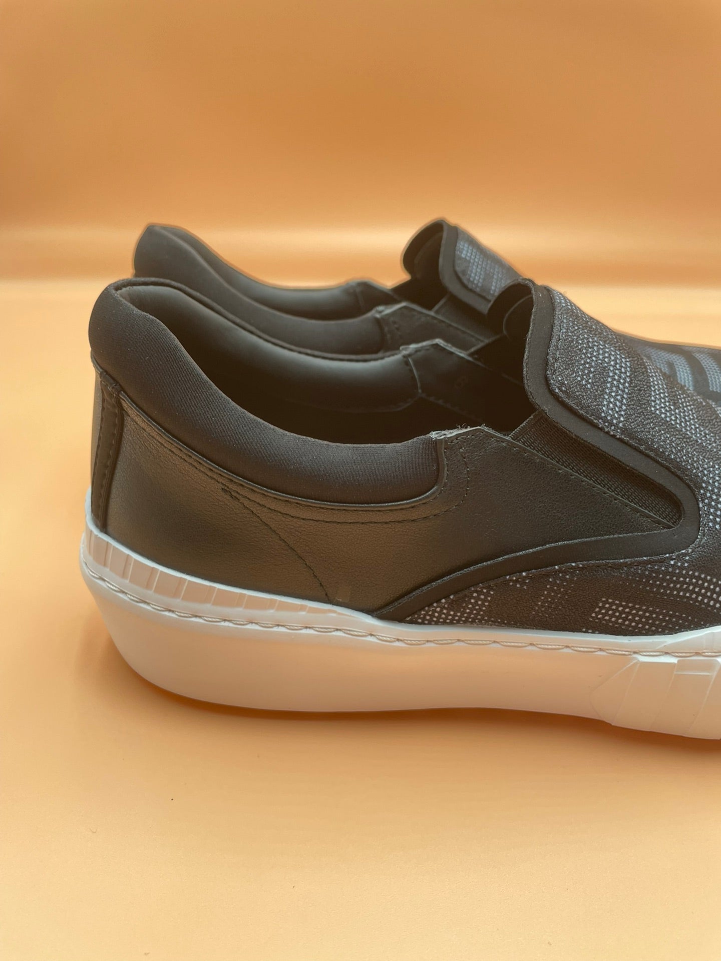 Luxury Shoes - FED - 638