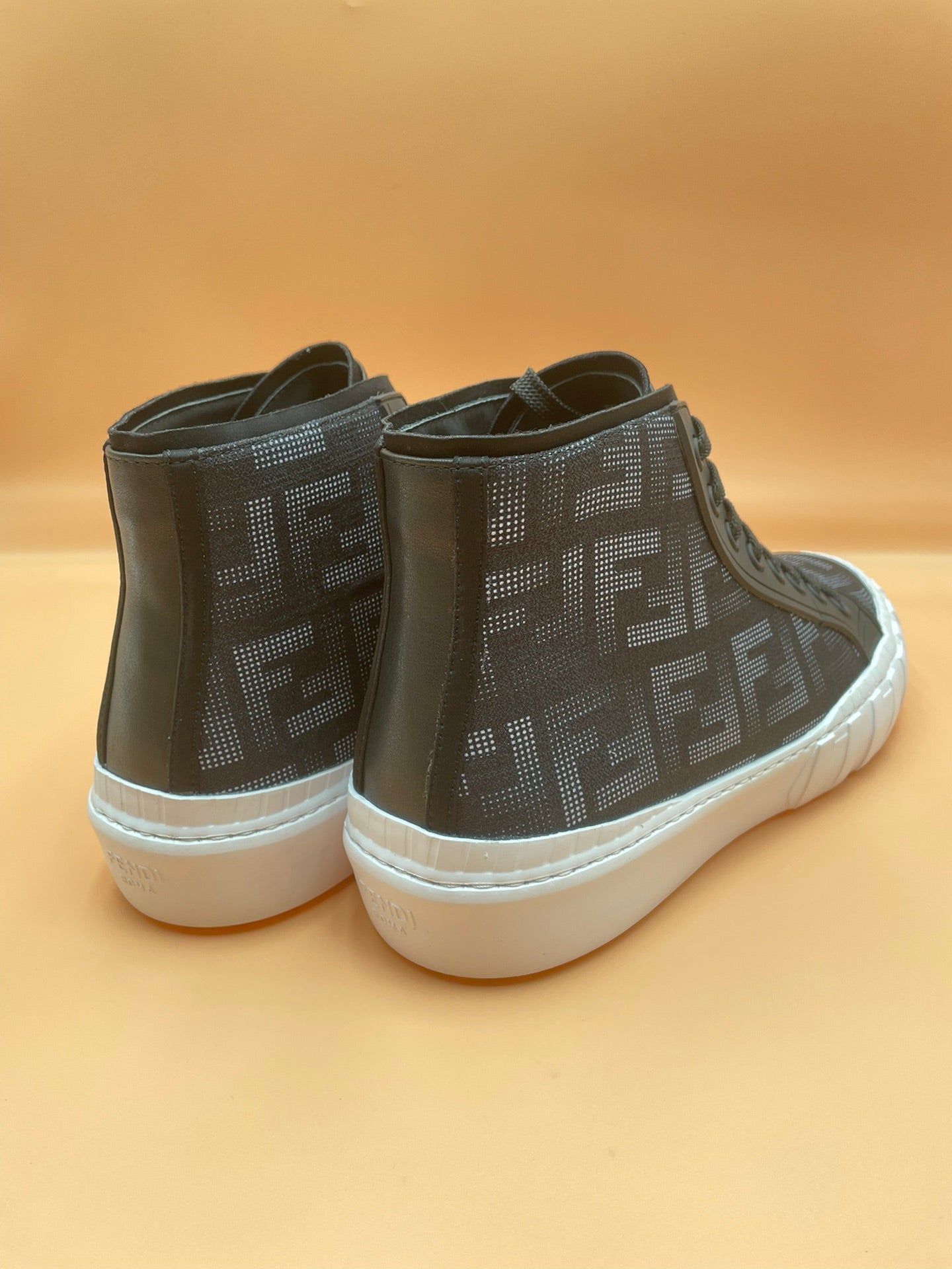 Luxury Shoes - FED - 639