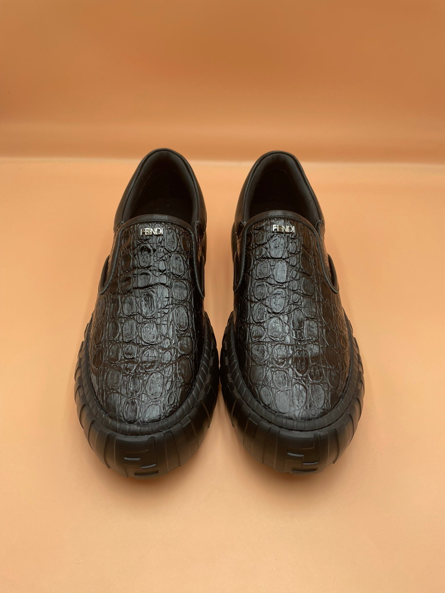 Luxury Shoes - FED - 640