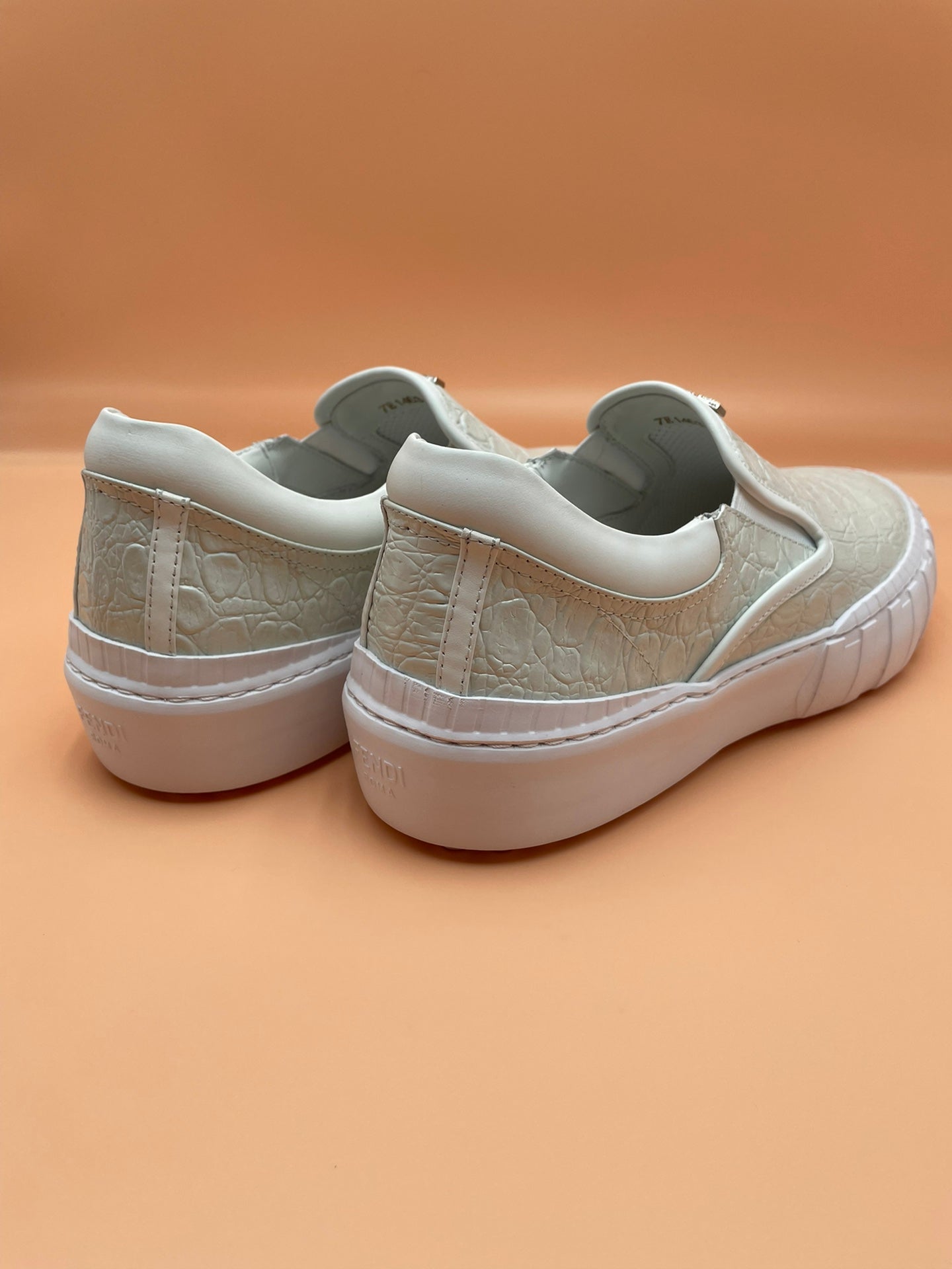 Luxury Shoes - FED - 641