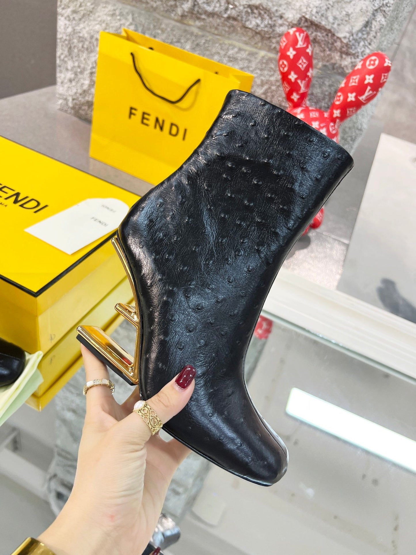 Luxury Shoes - FED - 706