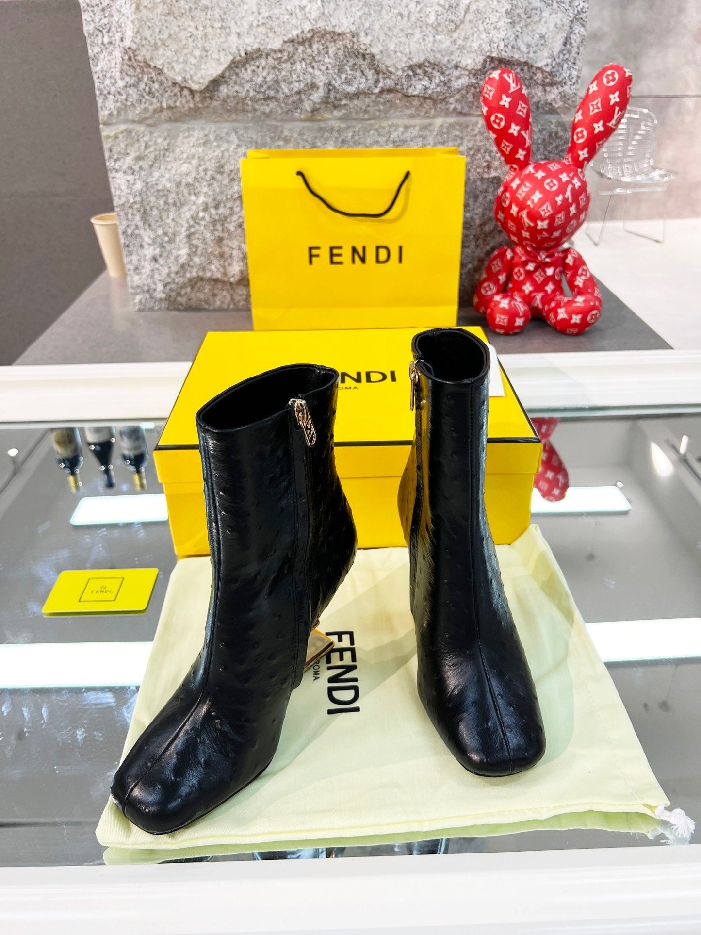 Luxury Shoes - FED - 706