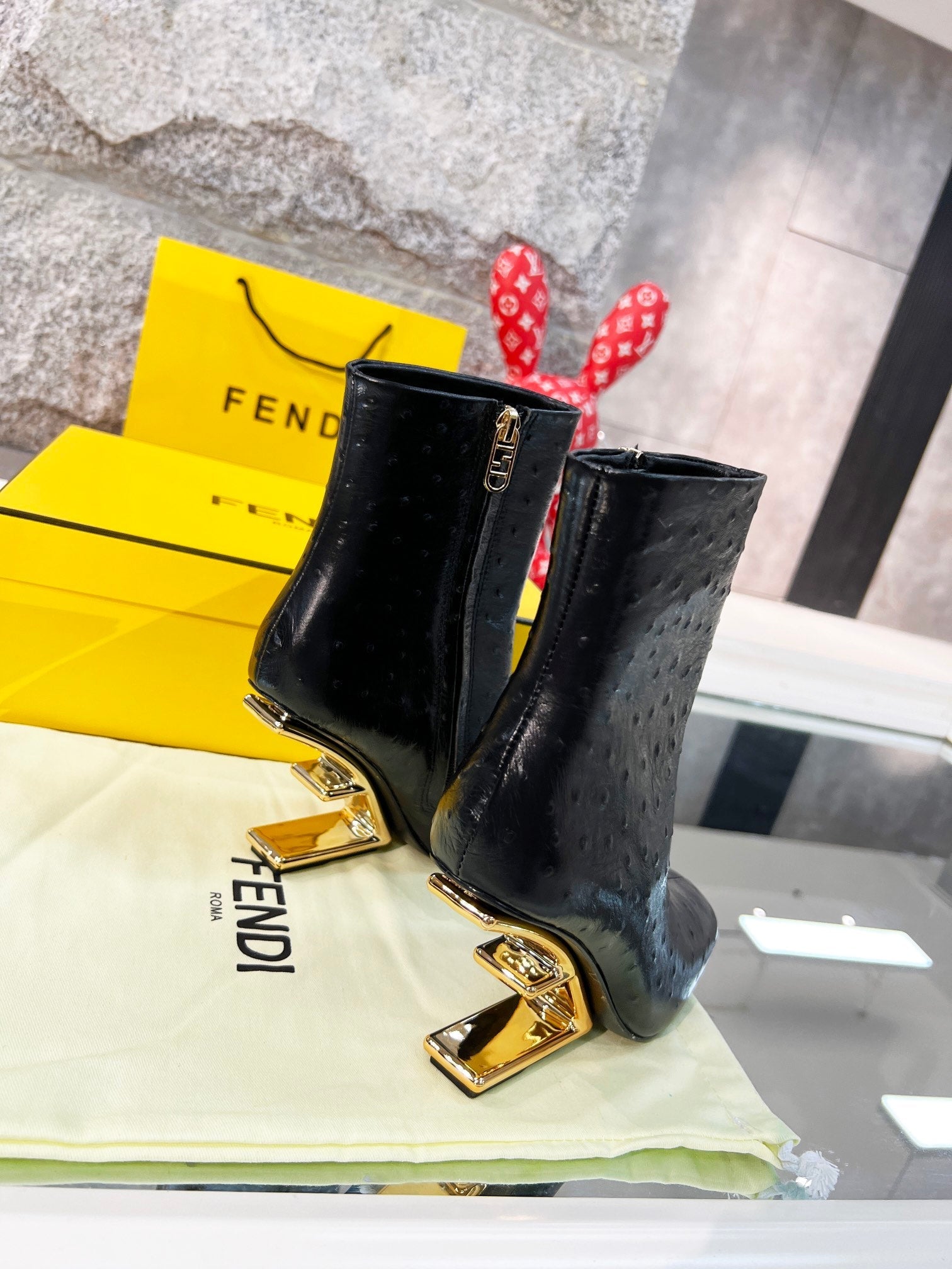 Luxury Shoes - FED - 706