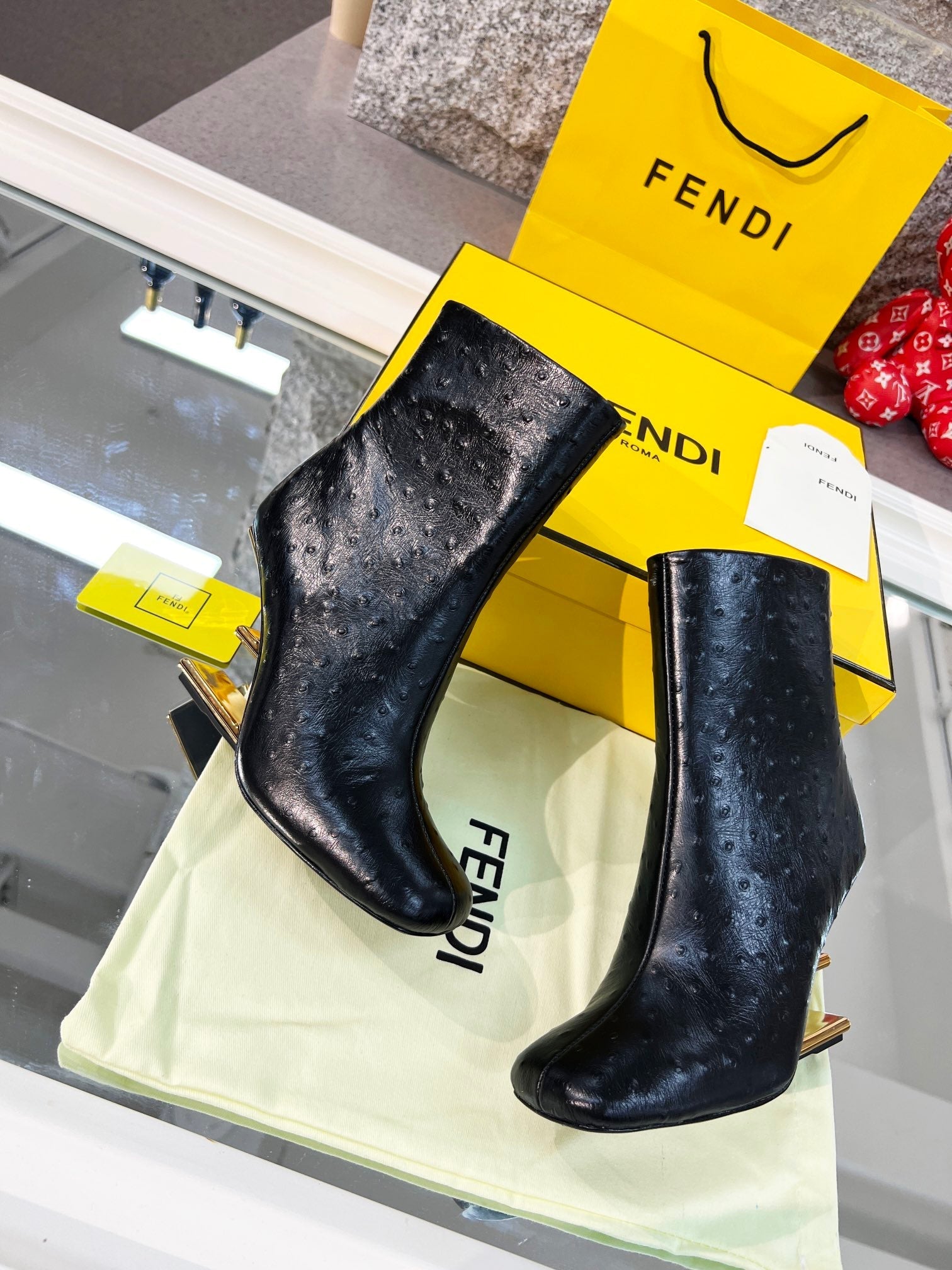Luxury Shoes - FED - 706