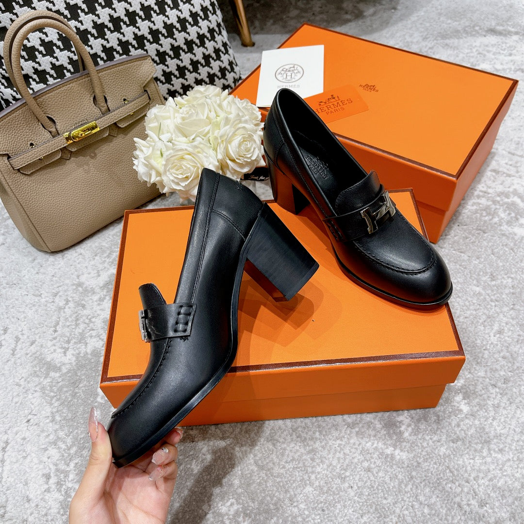 Luxury Shoes - HMS - 551