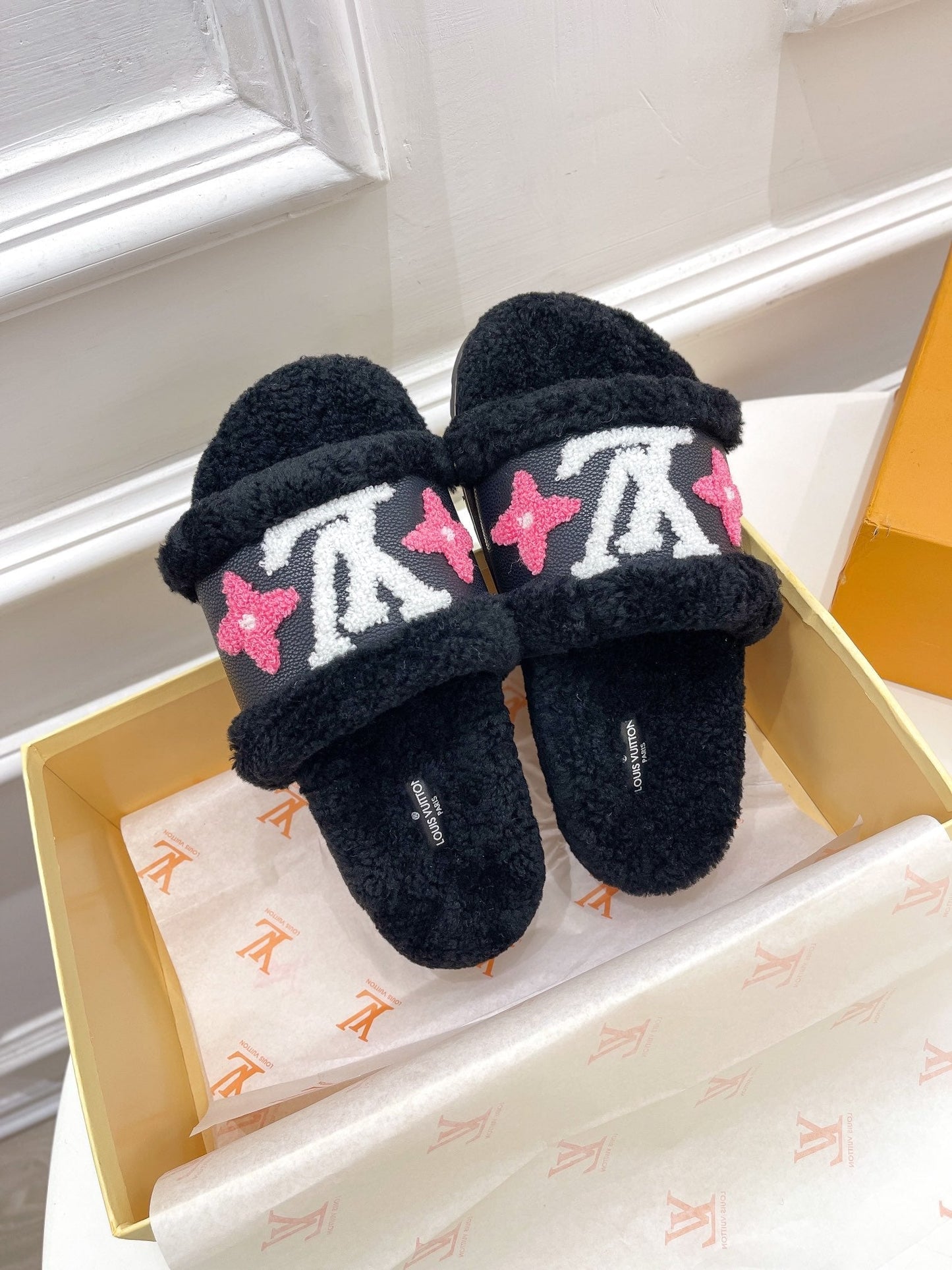 Luxury Shoes - LU-V - 416