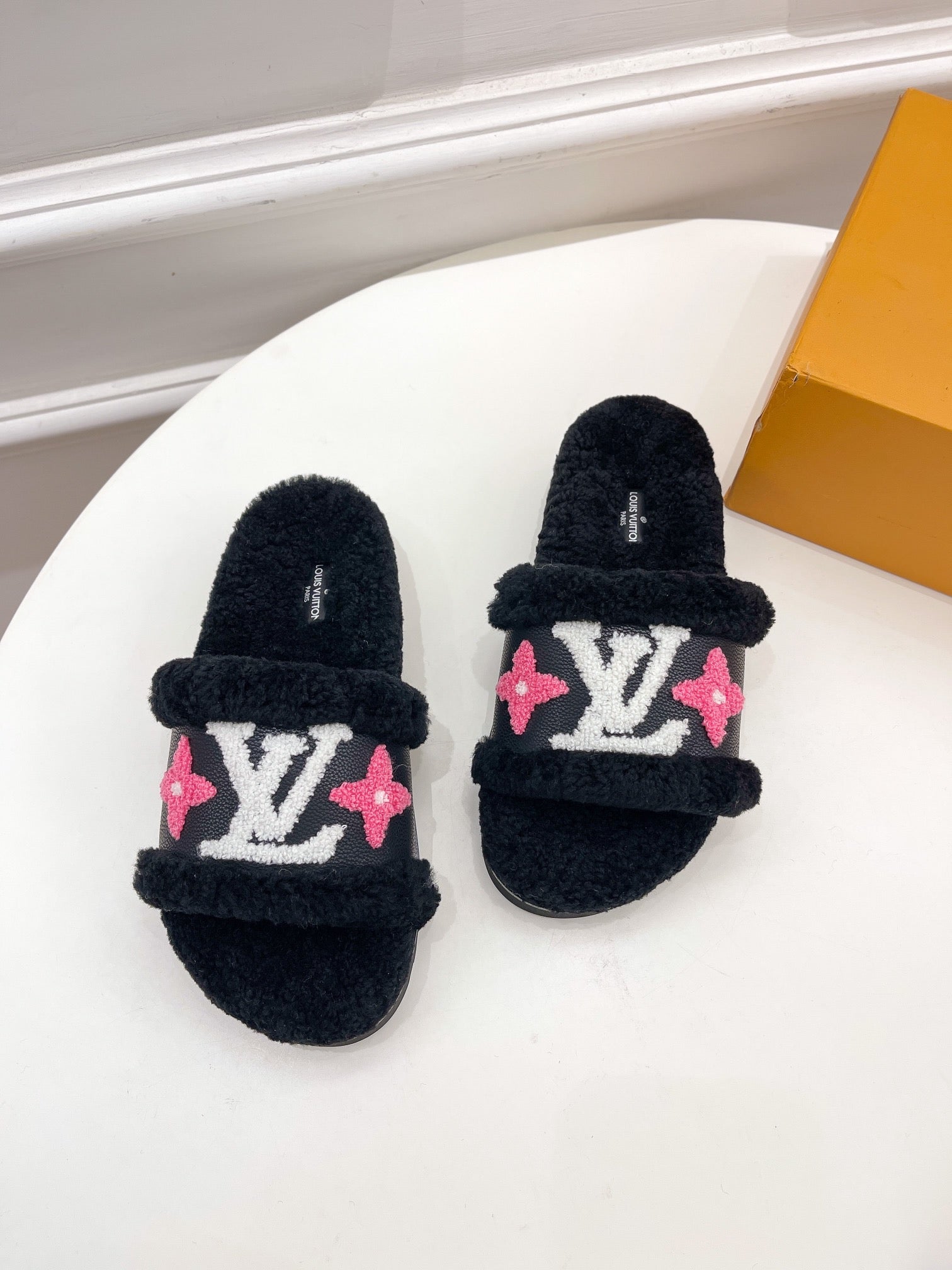 Luxury Shoes - LU-V - 416