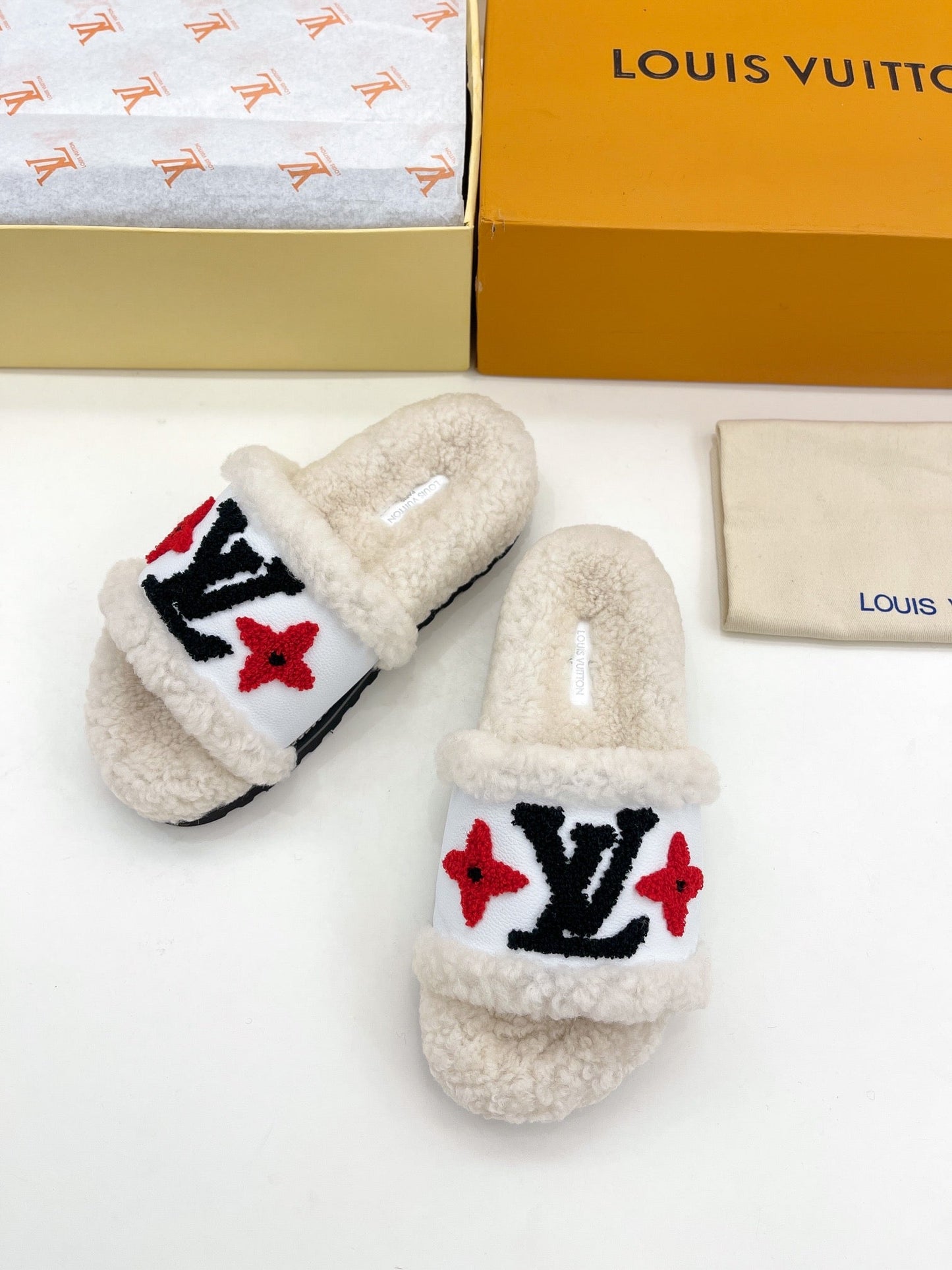 Luxury Shoes - LU-V - 418