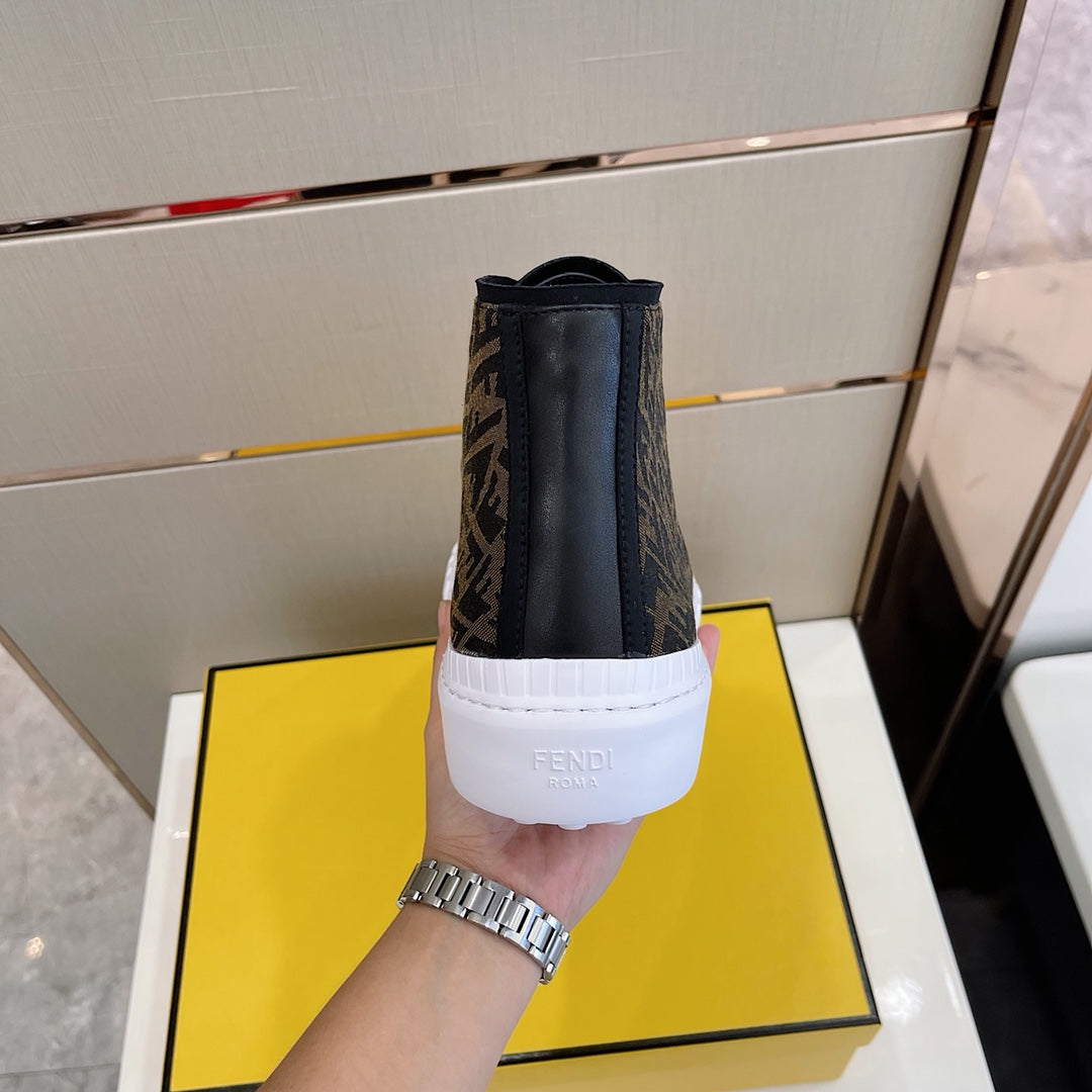 Luxury Shoes - FED - 700