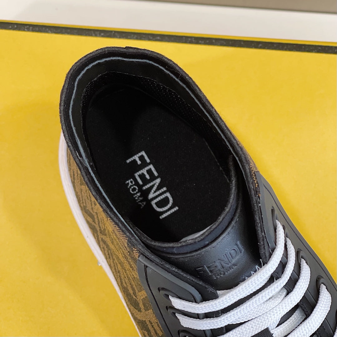 Luxury Shoes - FED - 700