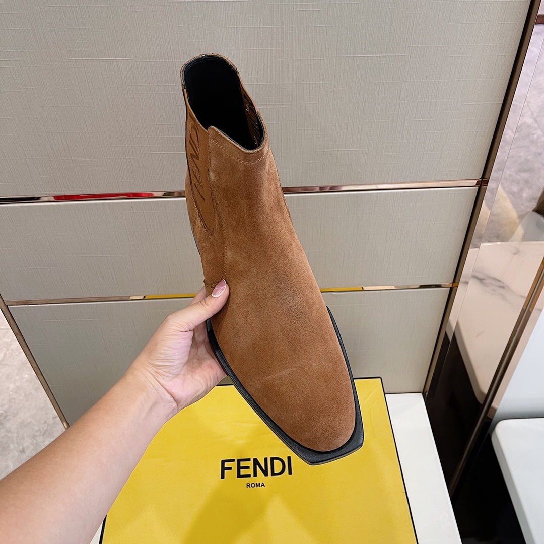 Luxury Shoes - FED - 696