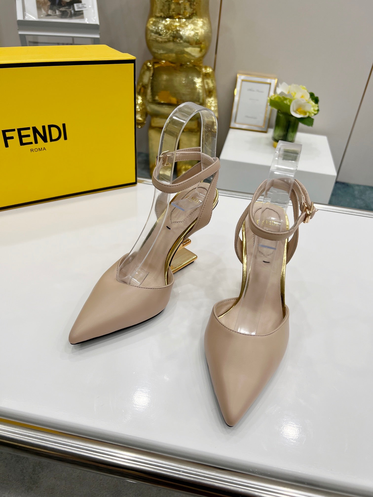Luxury Shoes - FED - 691