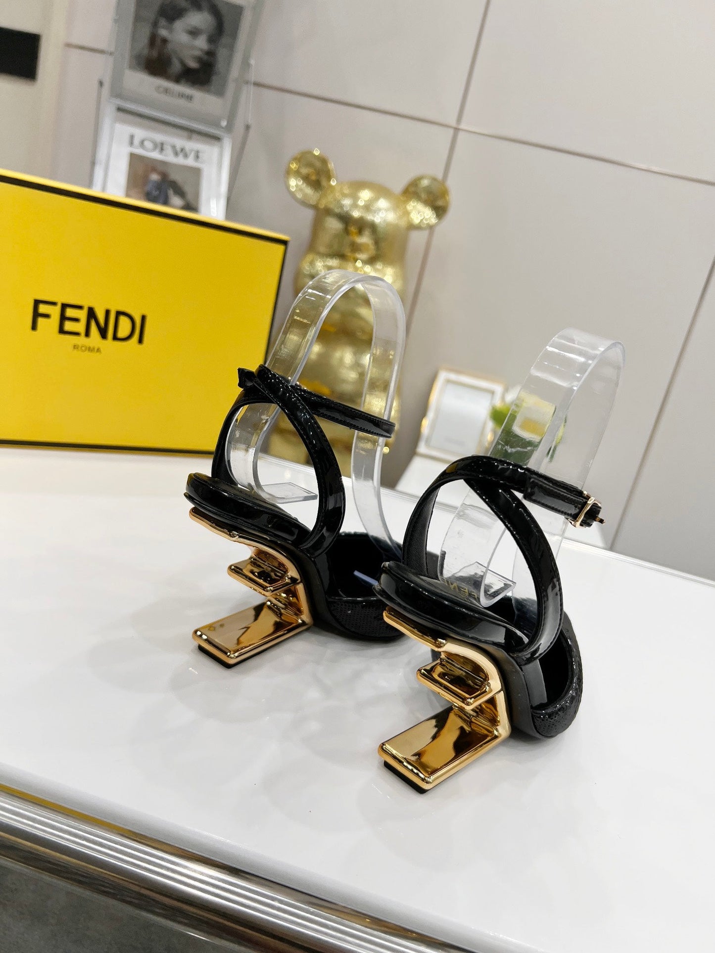 Luxury Shoes - FED - 693