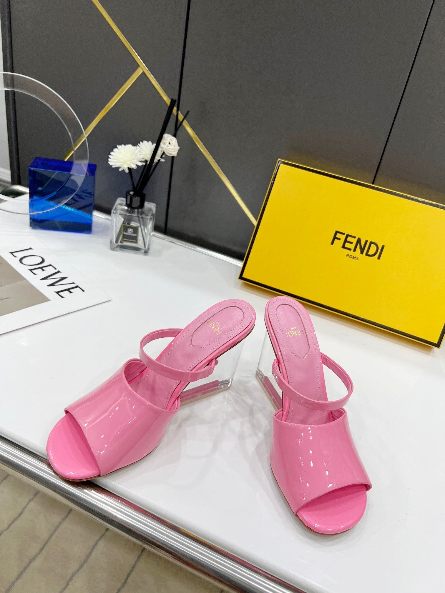 Luxury Shoes - FED - 682