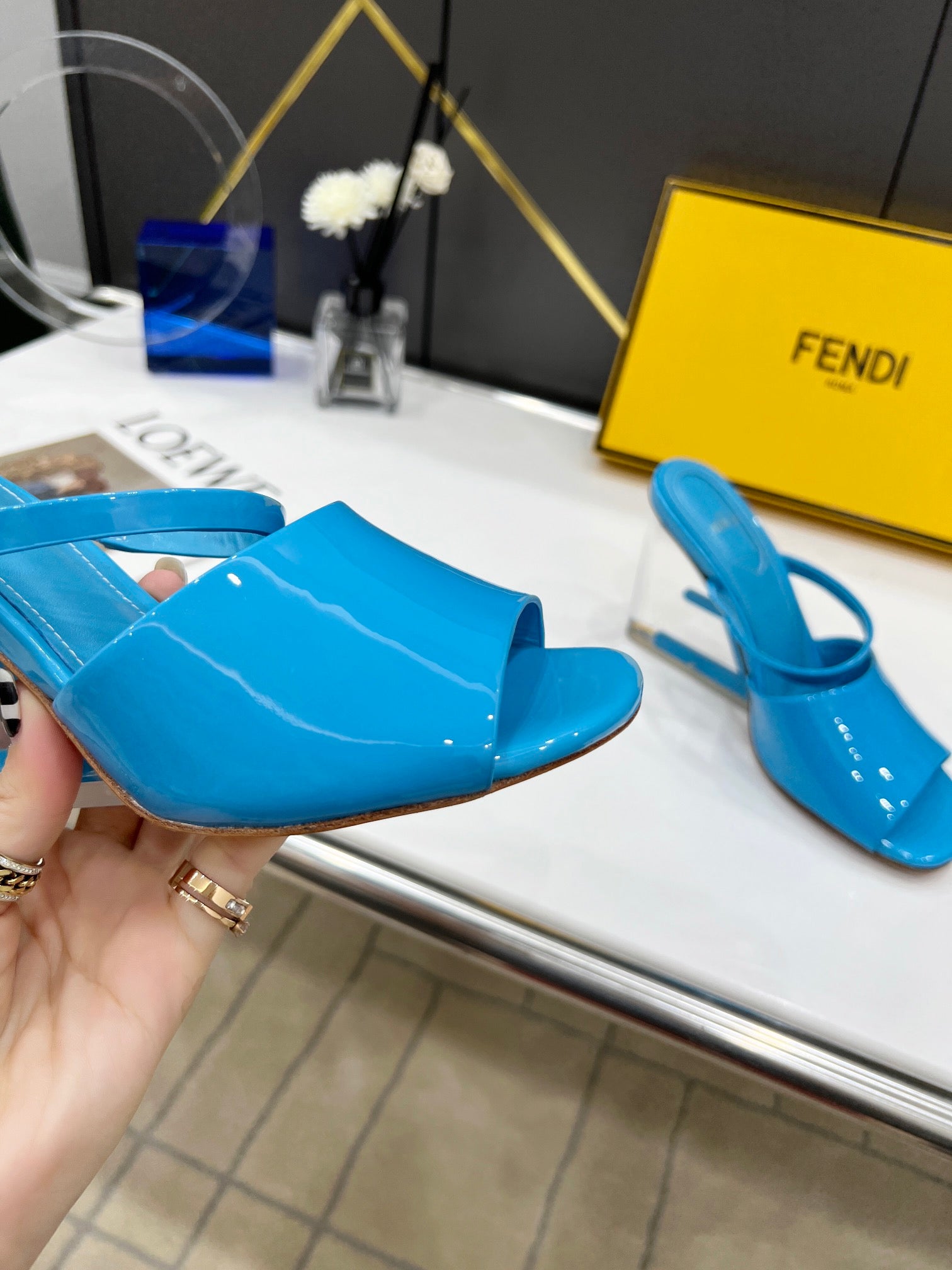 Luxury Shoes - FED - 683