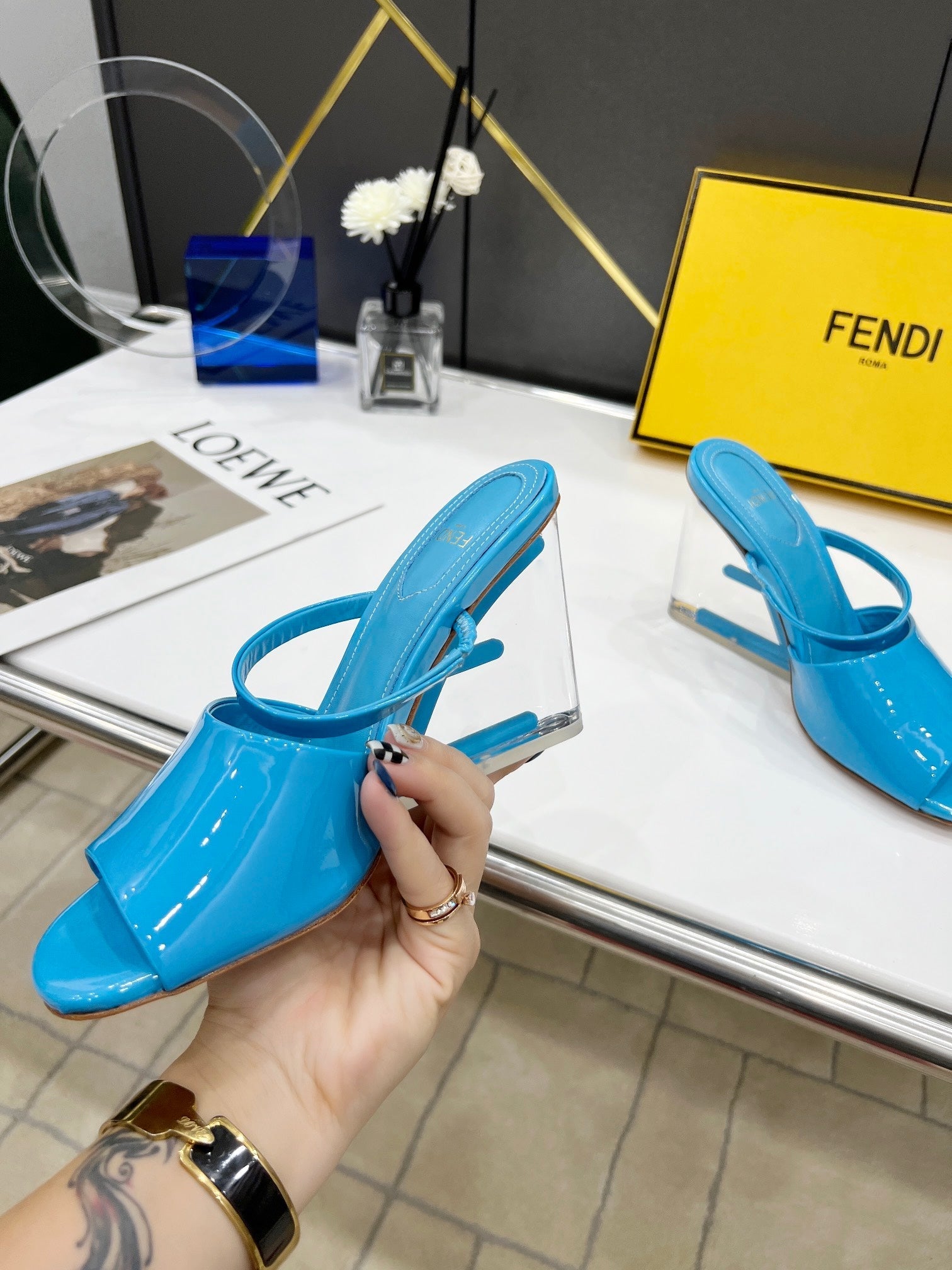 Luxury Shoes - FED - 683