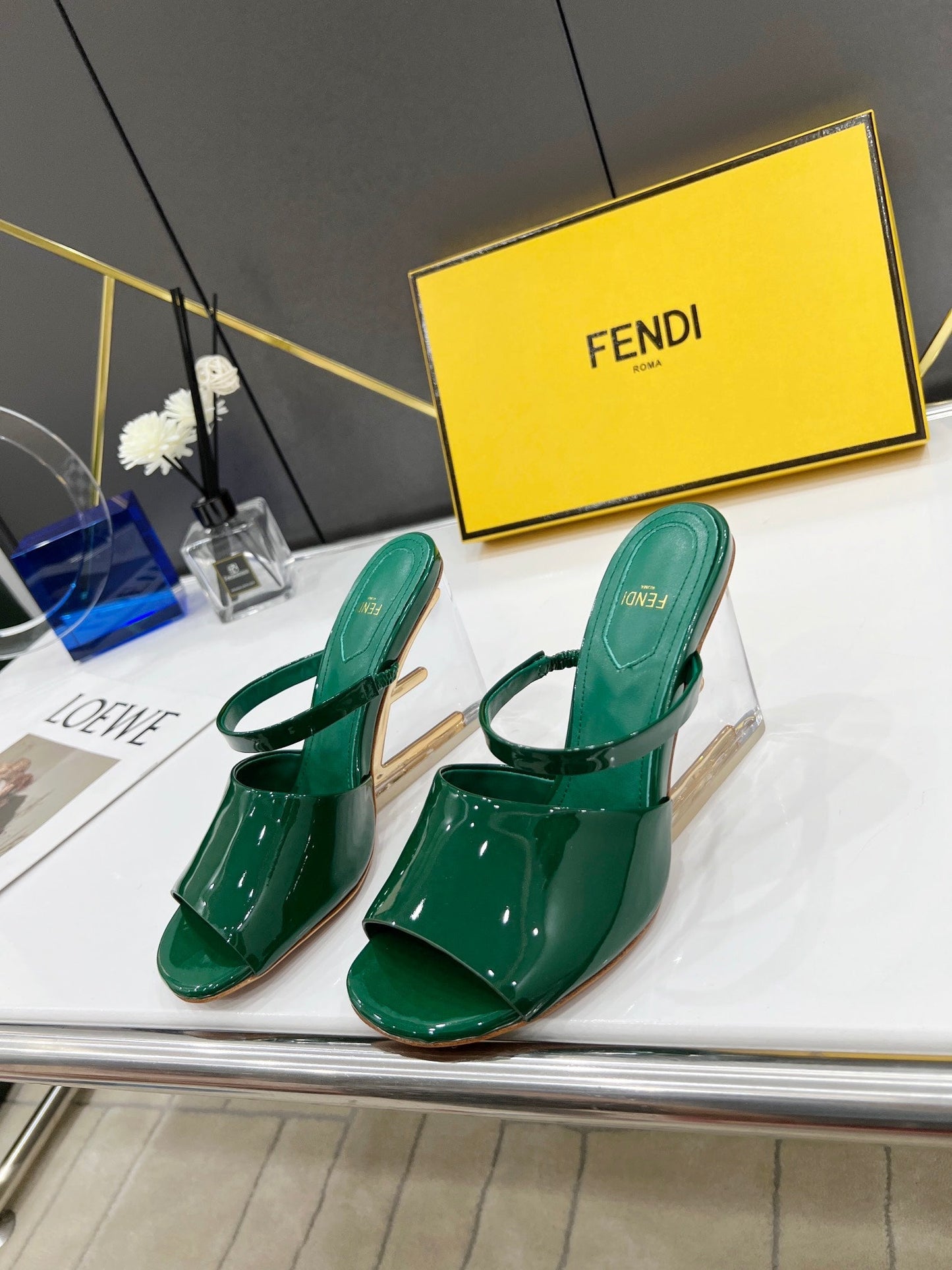 Luxury Shoes - FED - 684