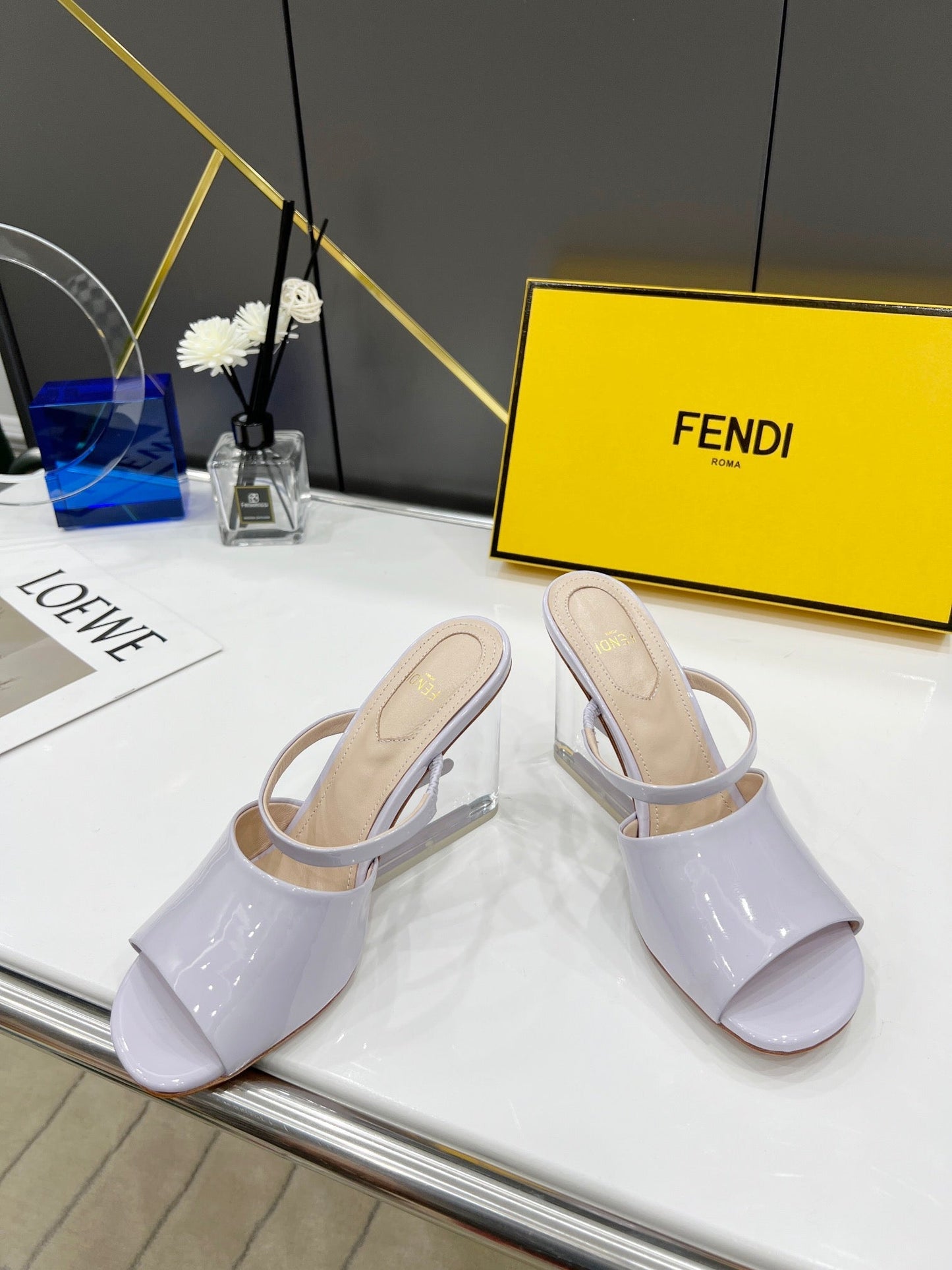 Luxury Shoes - FED - 686