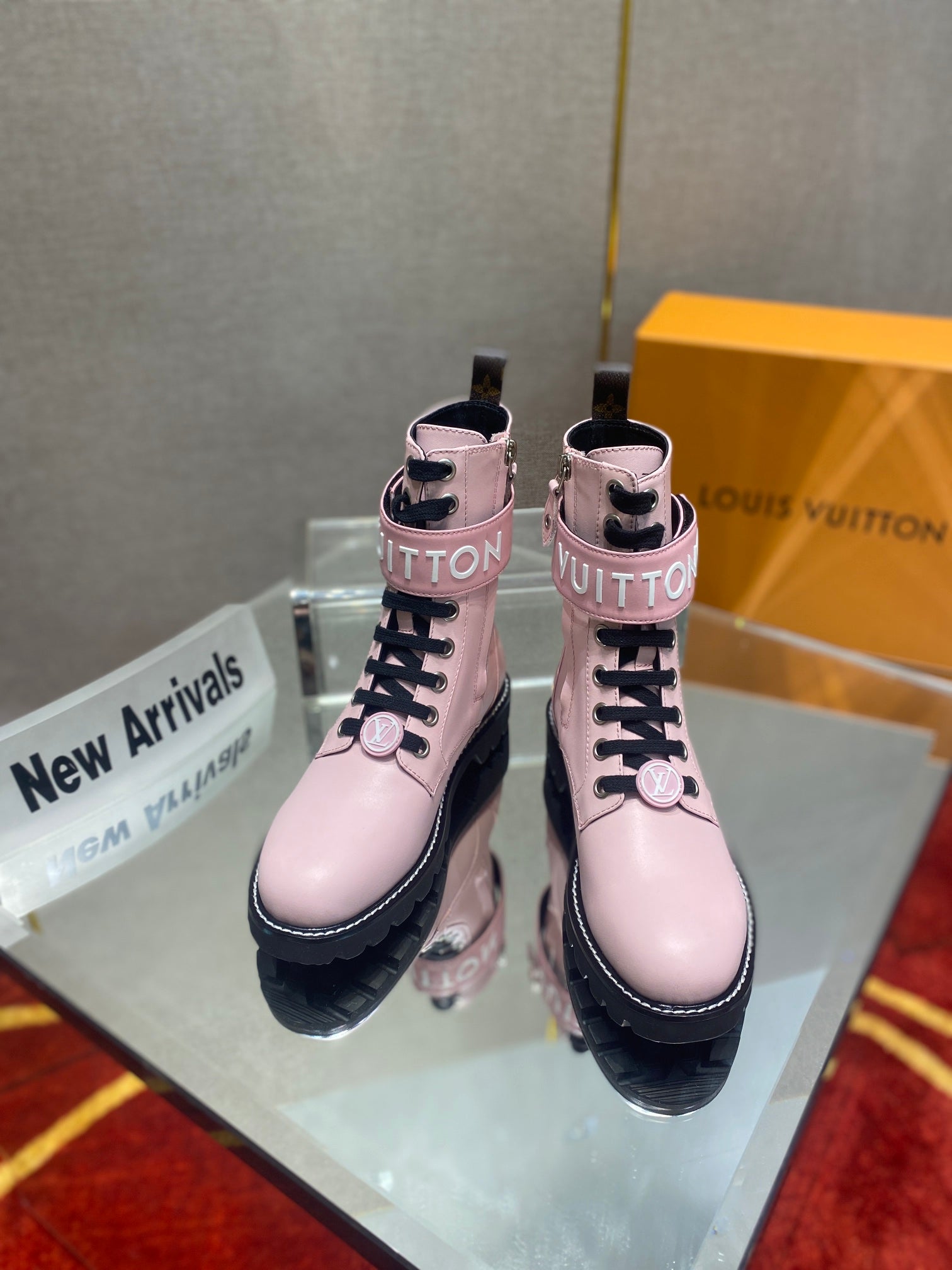 Luxury Shoes - LU-V - 432