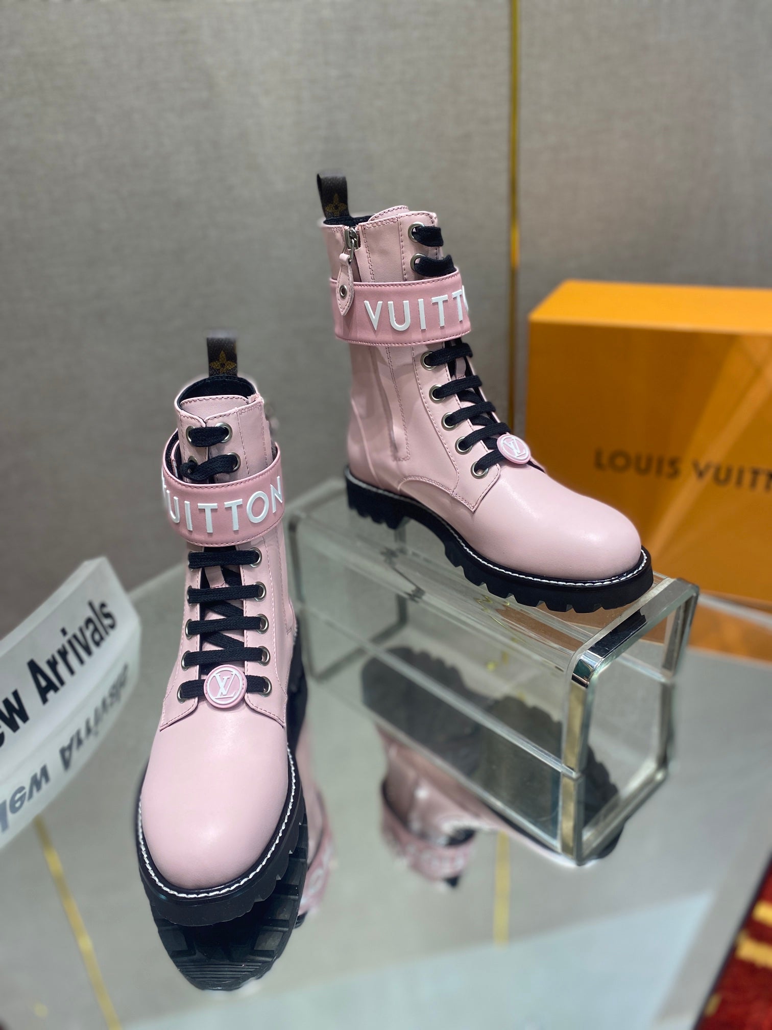 Luxury Shoes - LU-V - 432