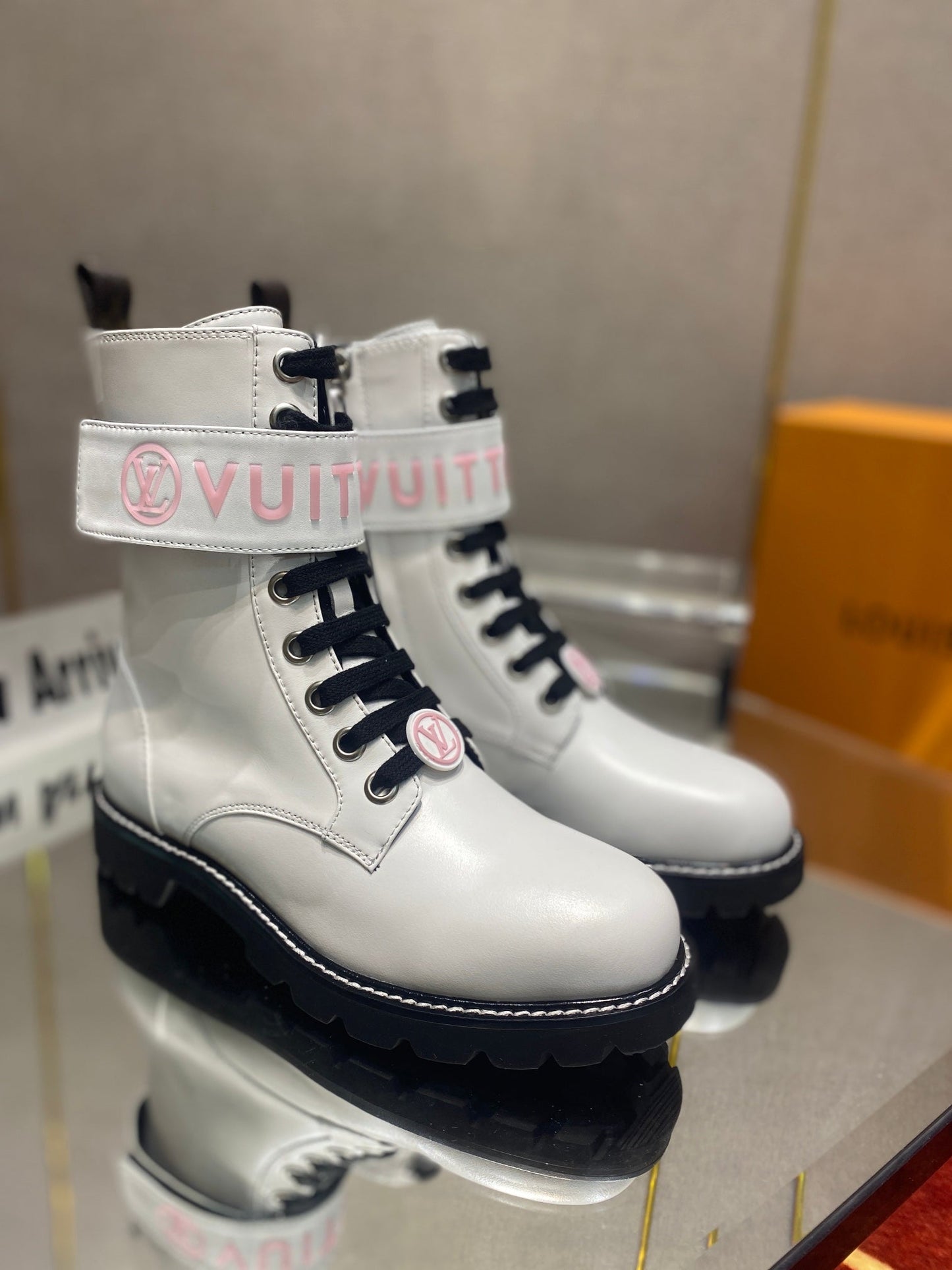 Luxury Shoes - LU-V - 433