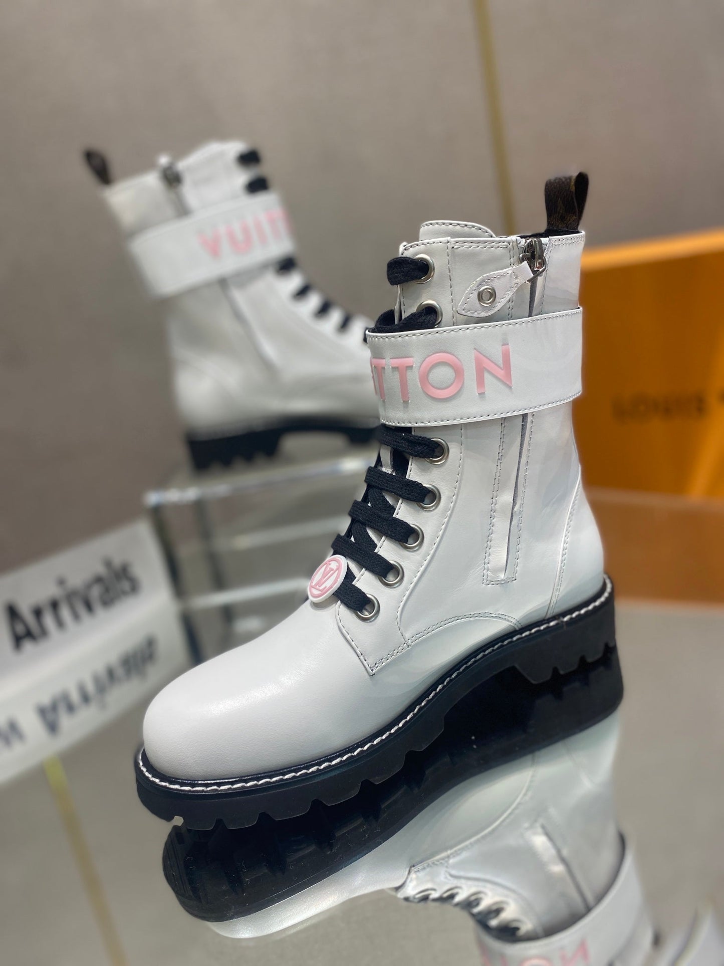 Luxury Shoes - LU-V - 433