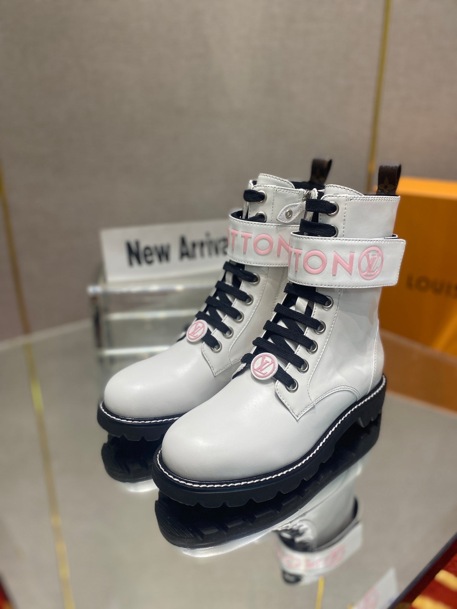 Luxury Shoes - LU-V - 433