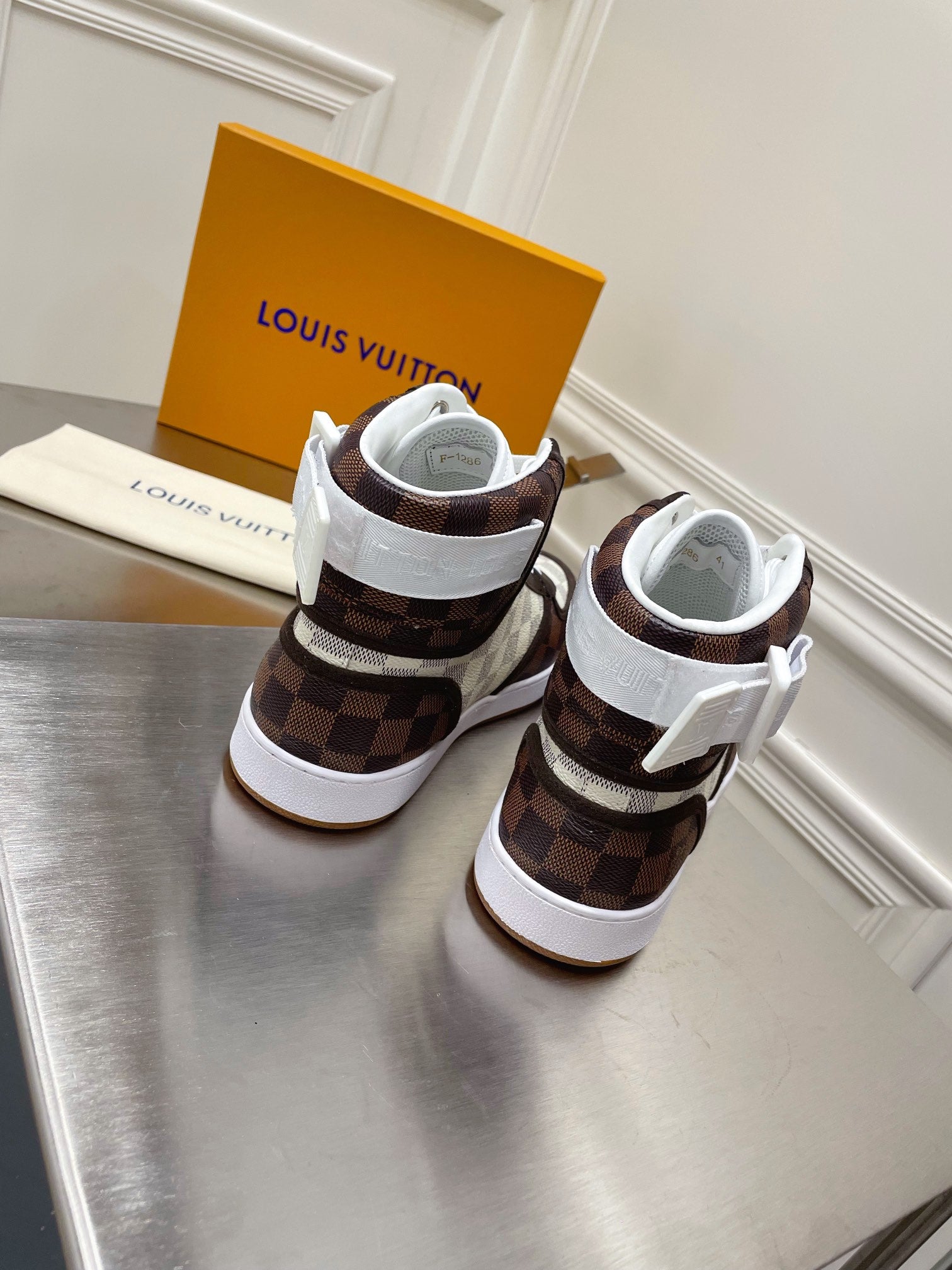 Luxury Shoes - LU-V - 1150