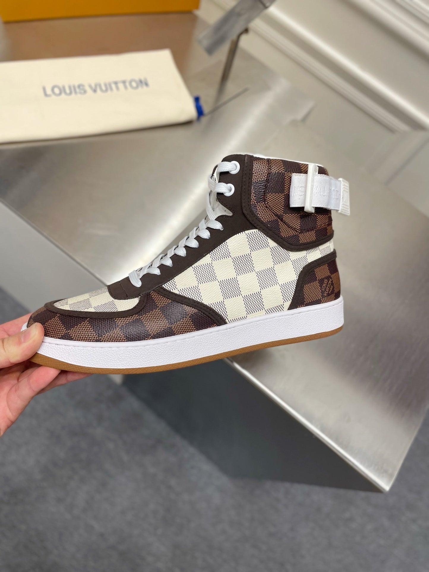 Luxury Shoes - LU-V - 1150