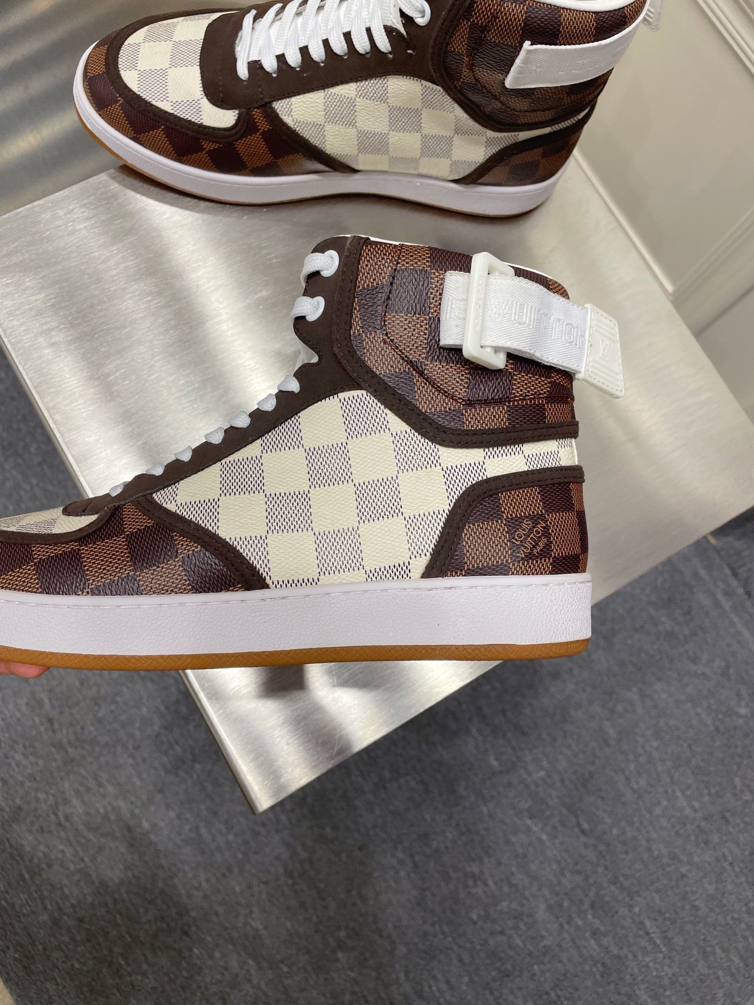 Luxury Shoes - LU-V - 1150