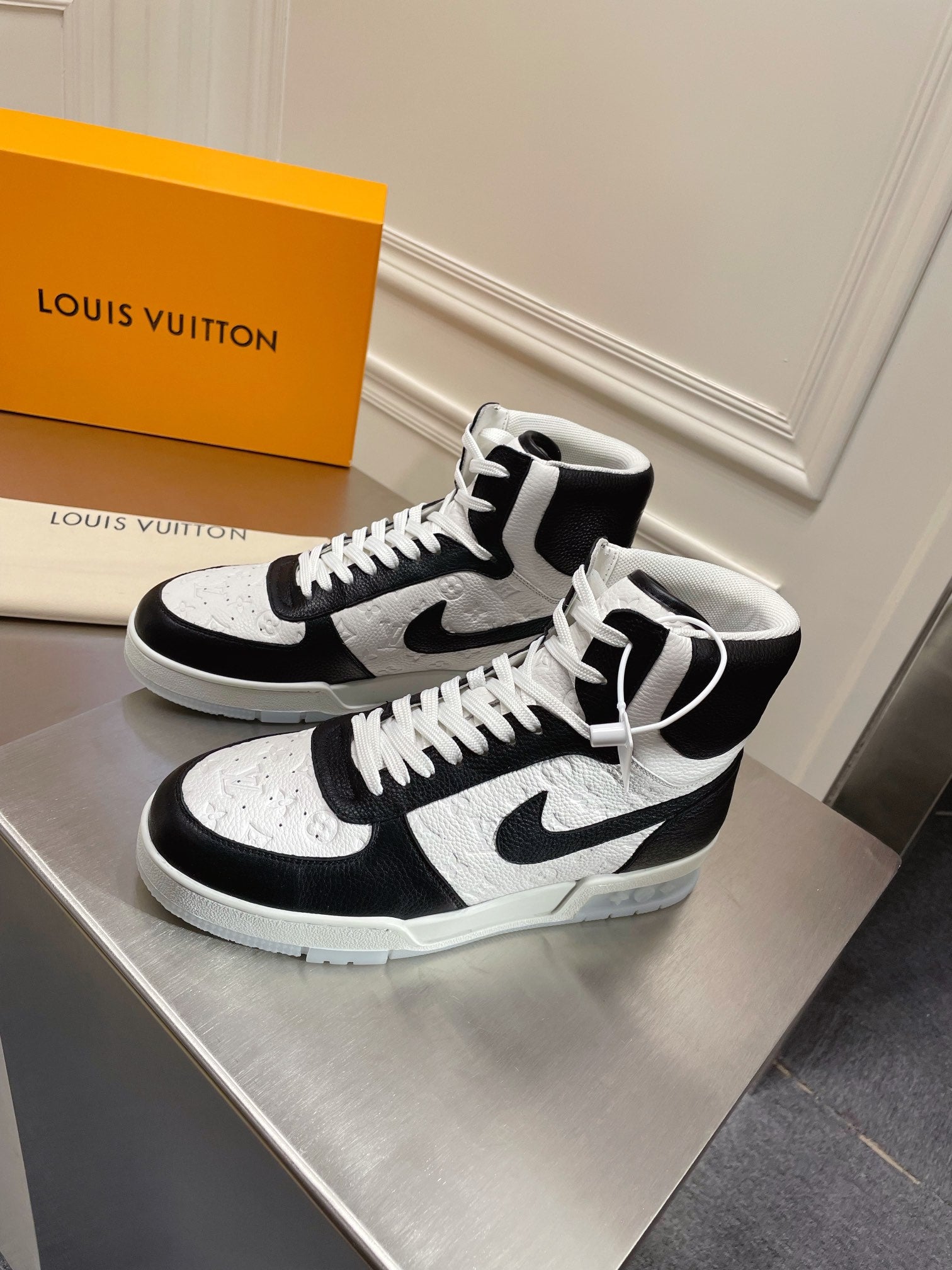 Luxury Shoes - LU-V - 1090