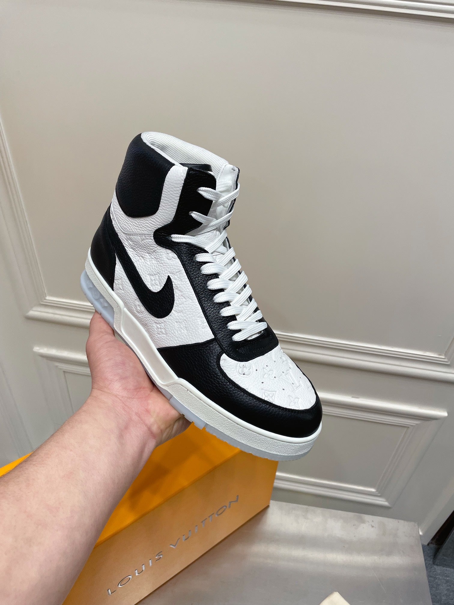 Luxury Shoes - LU-V - 1090