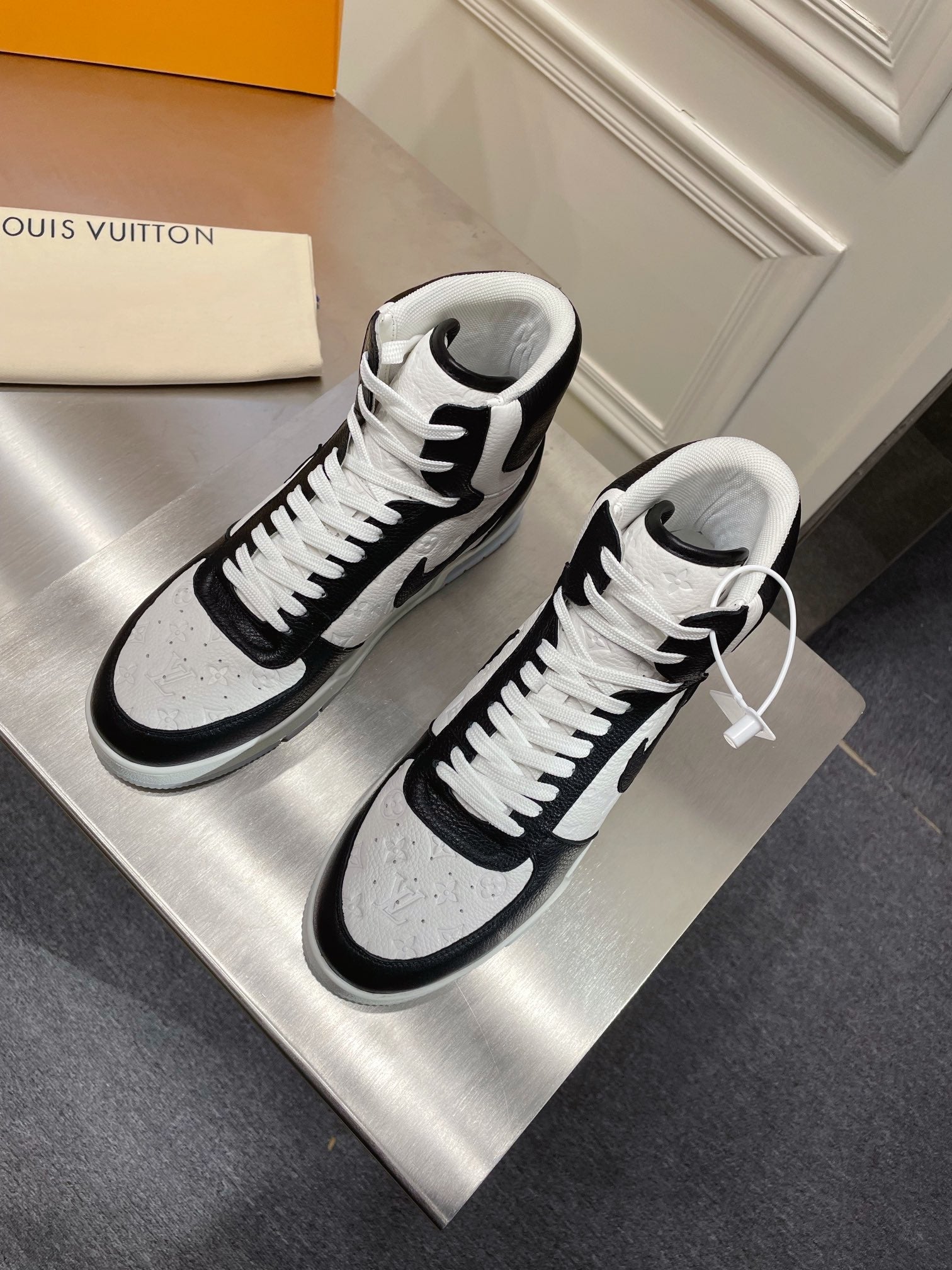 Luxury Shoes - LU-V - 1090